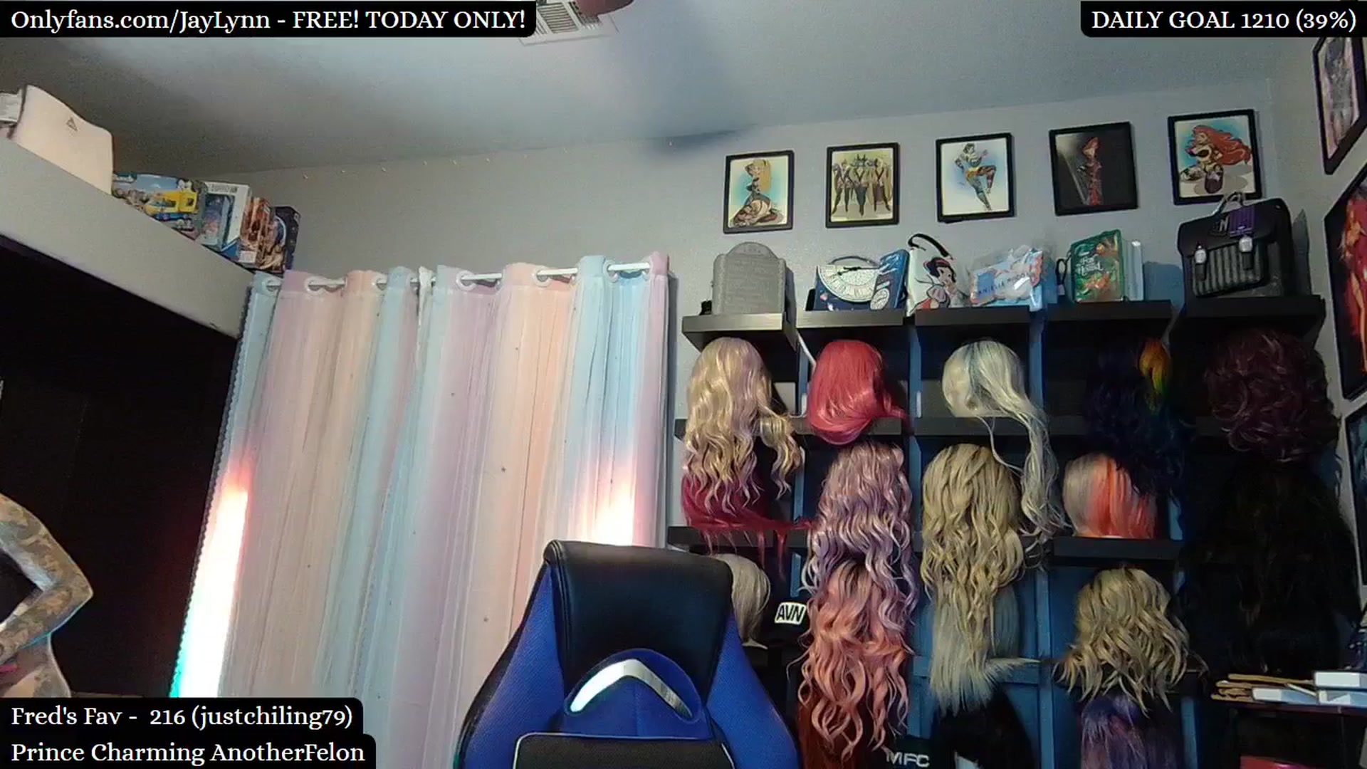 Gallery image thumbnail from JayLynn's myfreecams stream on, 04/18/2025, 09:26 image 16 of 20