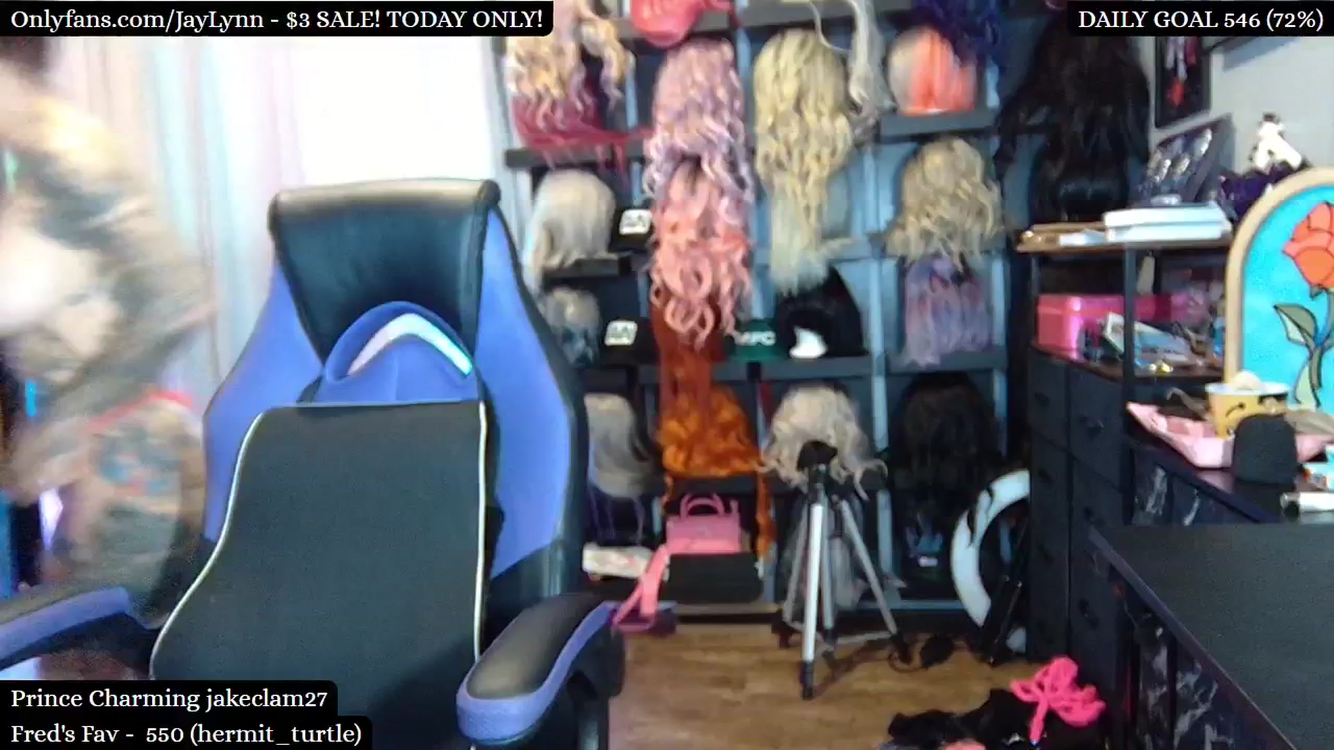 Gallery image thumbnail from JayLynn's myfreecams stream on, 05/30/2025, 08:27 image 10 of 20