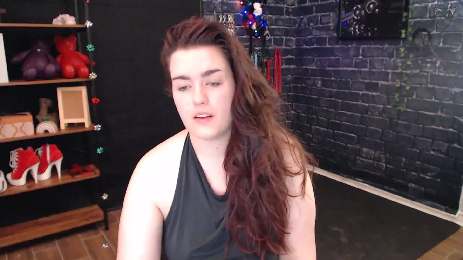 Gallery image thumbnail from Jay_Bird24's myfreecams stream on, 12/25/2025, 14:43 image 3 of 20