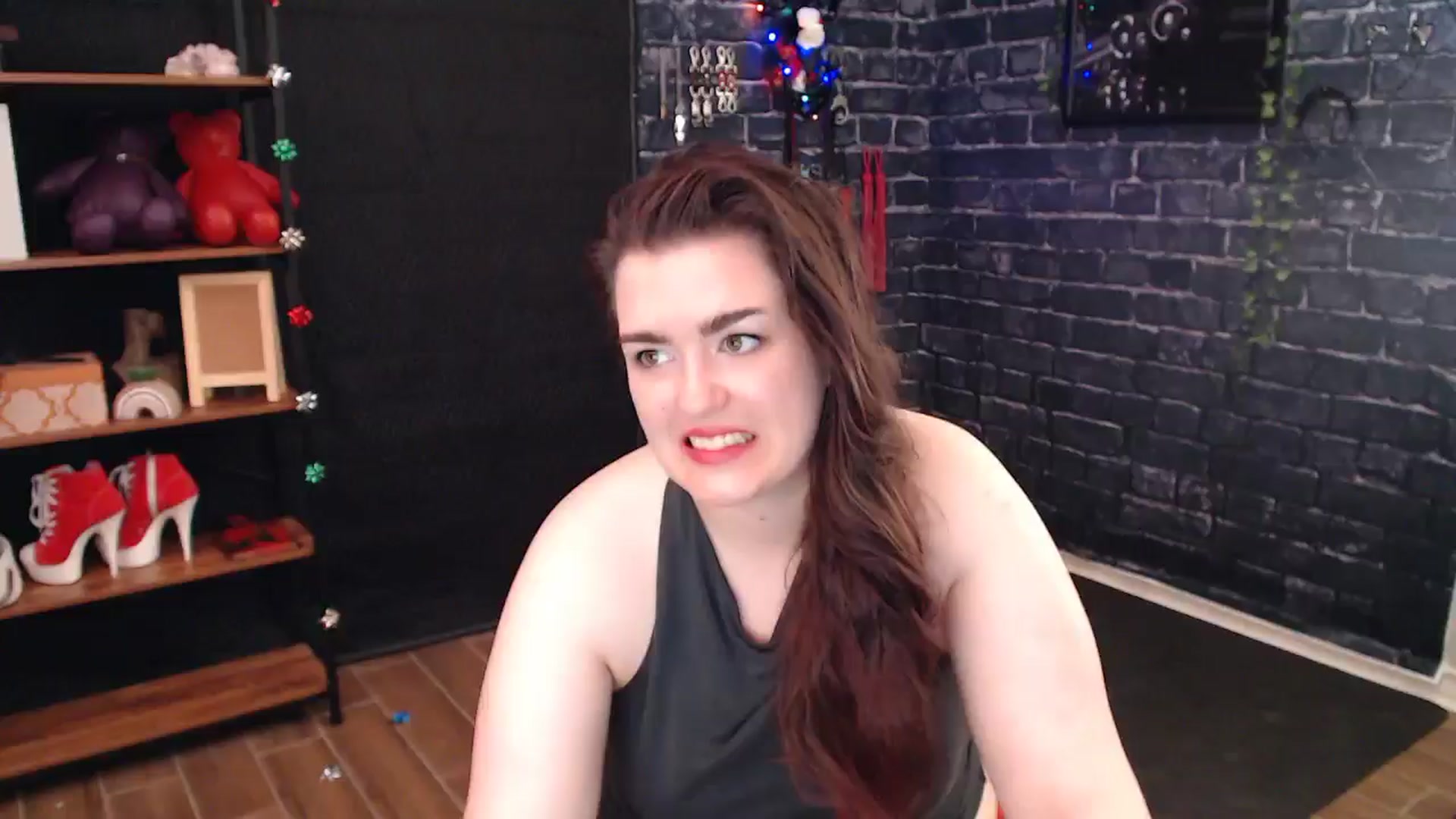 Gallery image thumbnail from Jay_Bird24's myfreecams stream on, 12/25/2025, 14:43 image 17 of 20