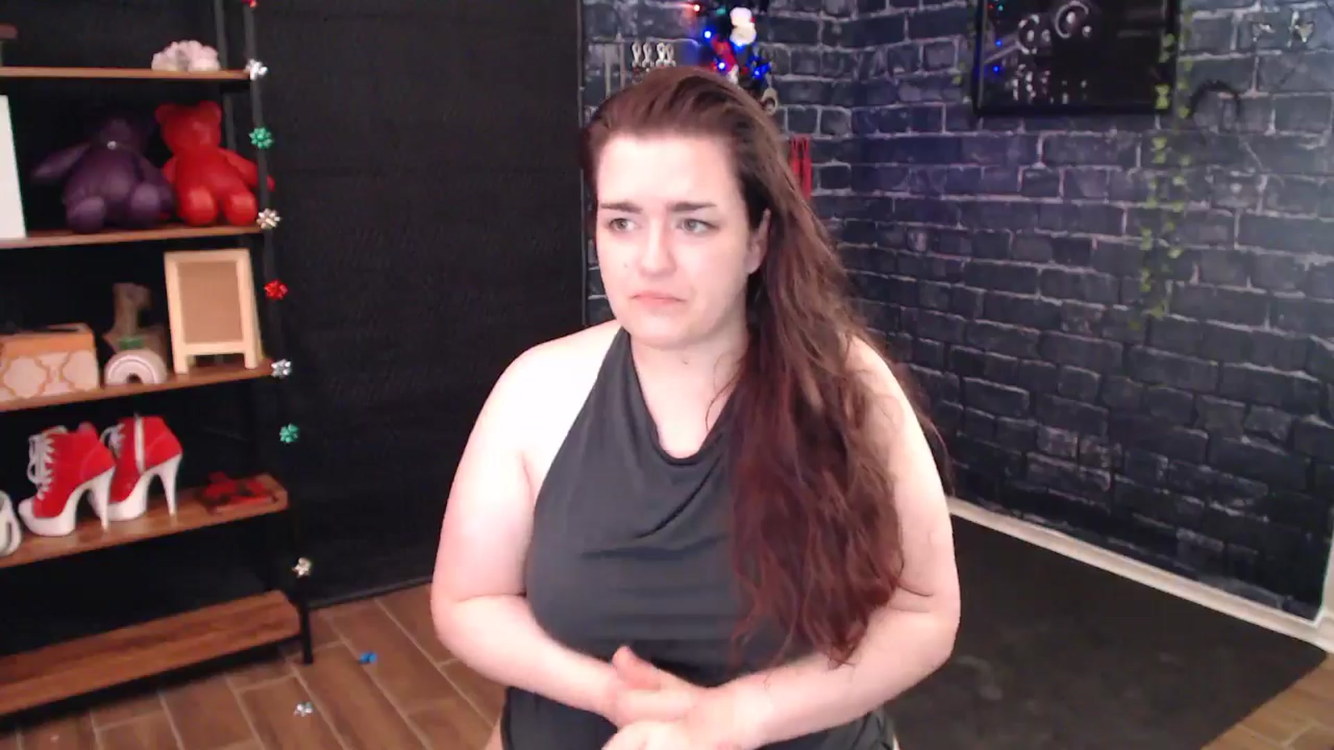 Gallery image thumbnail from Jay_Bird24's myfreecams stream on, 12/25/2025, 14:43 image 13 of 20