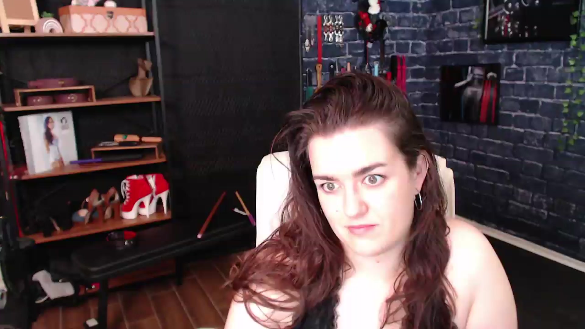 Gallery image thumbnail from Jay_Bird24's myfreecams stream on, 05/17/2026, 18:53 image 2 of 20