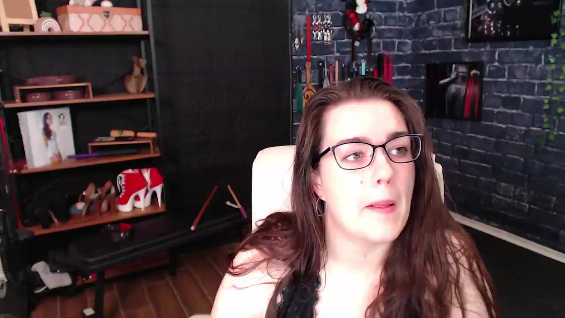 Gallery image thumbnail from Jay_Bird24's myfreecams stream on, 05/17/2026, 18:53 image 3 of 20