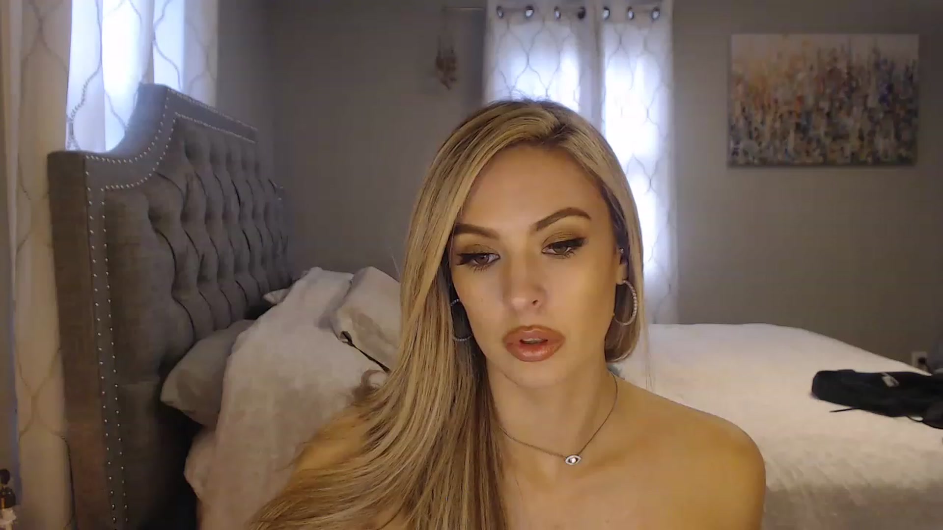 Gallery image thumbnail from JaydaKnight's myfreecams stream on, 11/18/2022, 19:57 image 14 of 20