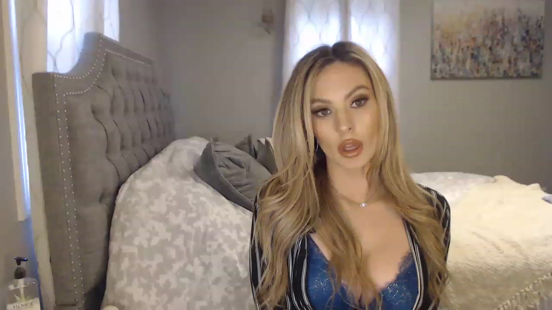 Gallery image thumbnail from JaydaKnight's myfreecams stream on, 01/03/2023, 17:35 image 18 of 20
