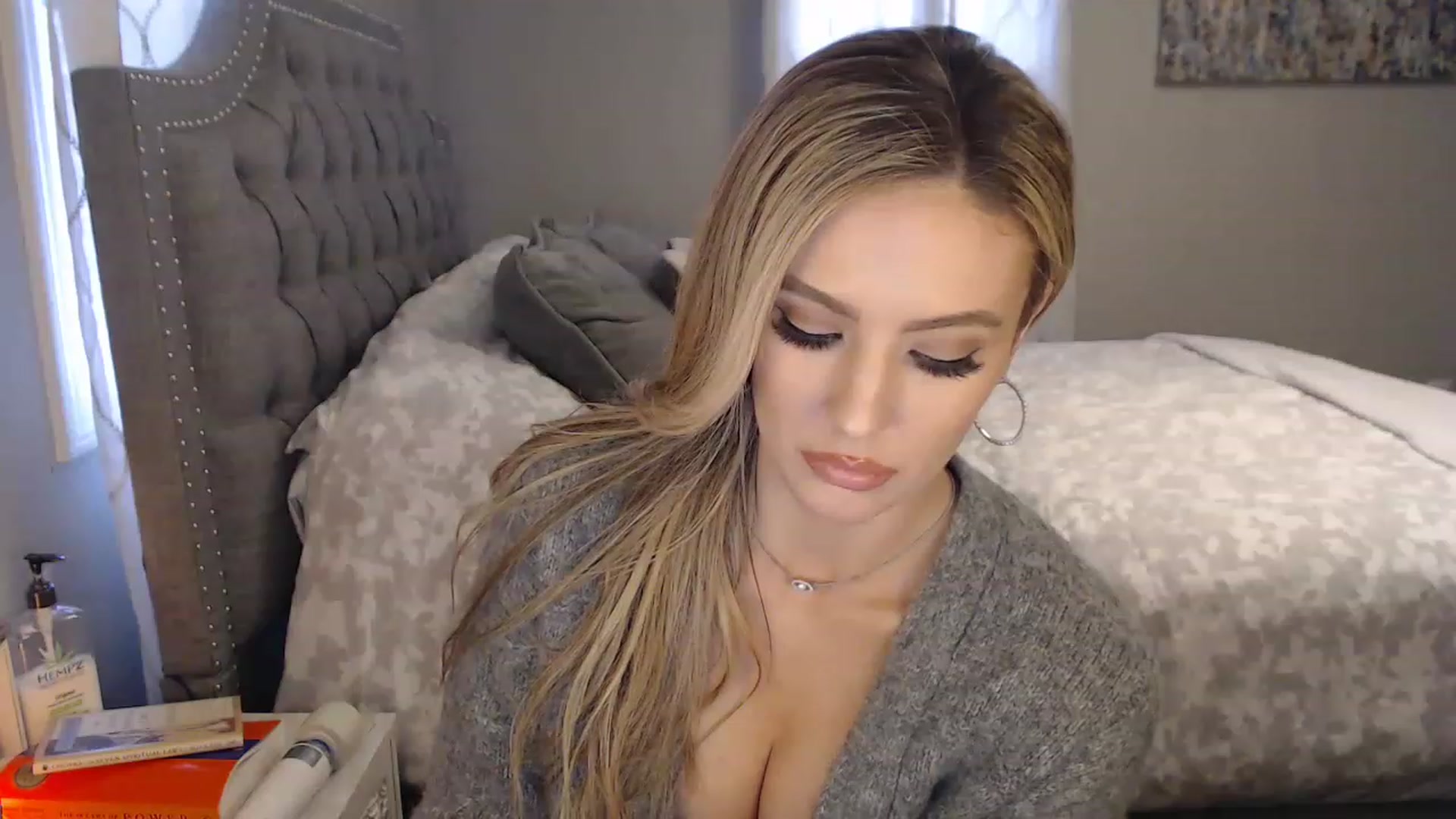 Gallery image thumbnail from JaydaKnight's myfreecams stream on, 01/05/2023, 19:40 image 19 of 20