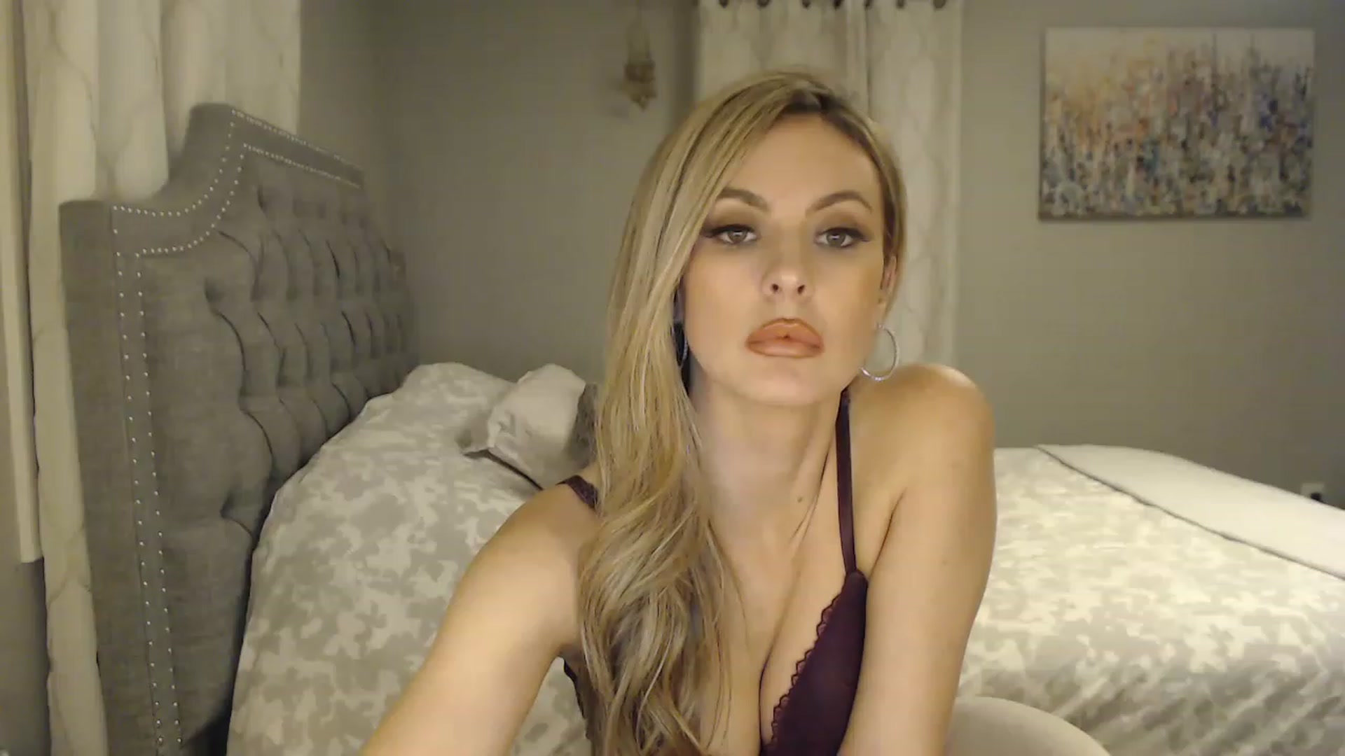 Gallery image thumbnail from JaydaKnight's myfreecams stream on, 01/19/2023, 22:23 image 1 of 20
