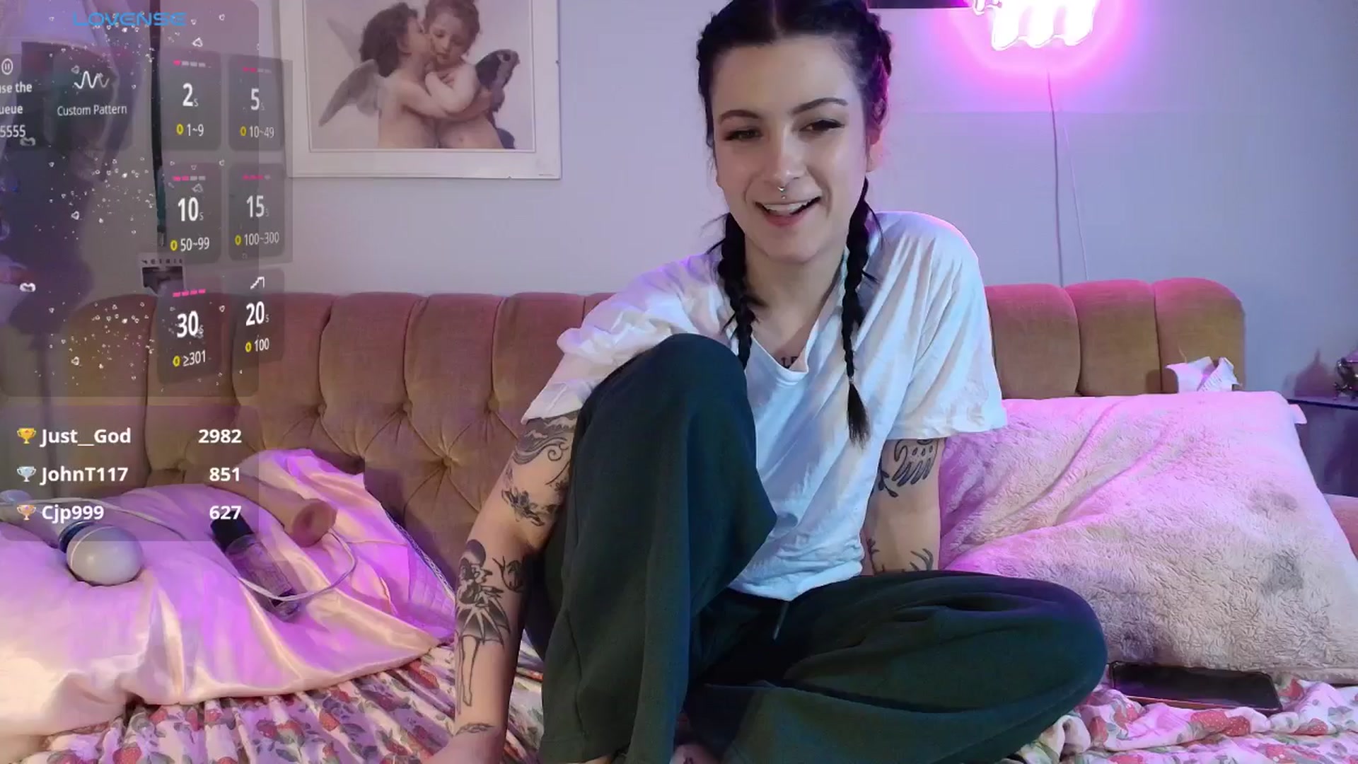 Gallery image thumbnail from JaydeGreen's myfreecams stream on, 01/02/2026, 09:43 image 3 of 20
