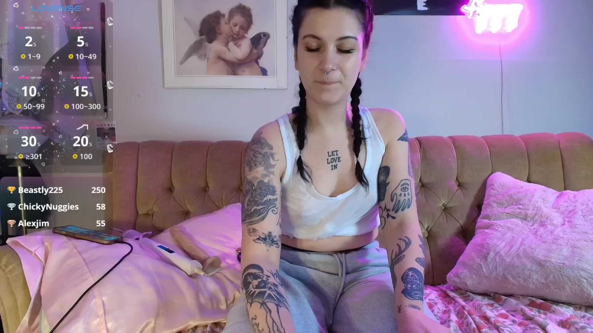 Gallery image thumbnail from JaydeGreen's myfreecams stream on, 01/21/2026, 24:39 image 19 of 20