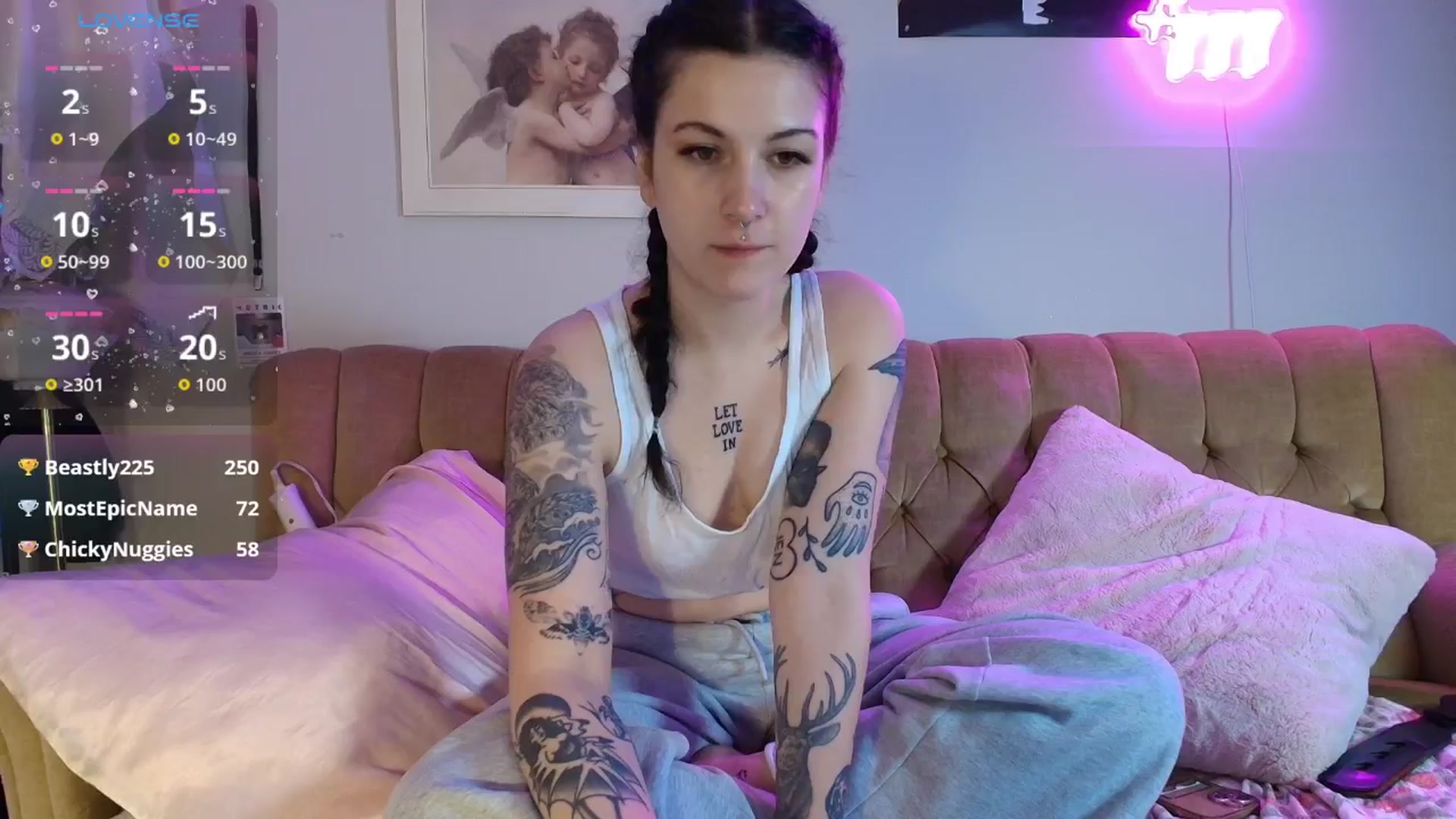 Gallery image thumbnail from JaydeGreen's myfreecams stream on, 01/21/2026, 02:29 image 13 of 20