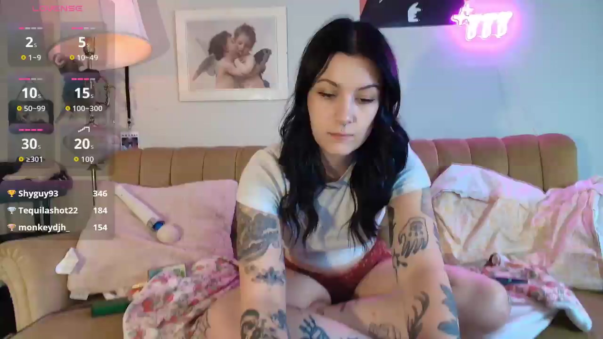 Gallery image thumbnail from JaydeGreen's myfreecams stream on, 05/13/2026, 01:23 image 7 of 20