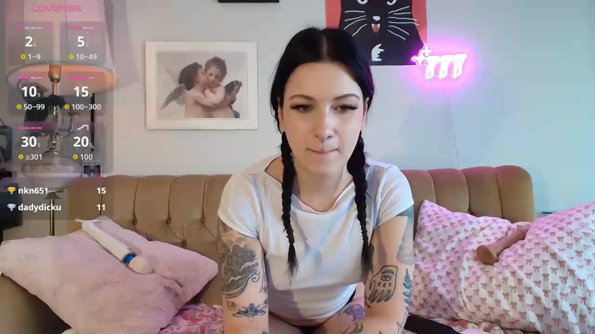 Gallery image thumbnail from JaydeGreen's myfreecams stream on, 05/19/2026, 22:20 image 16 of 20