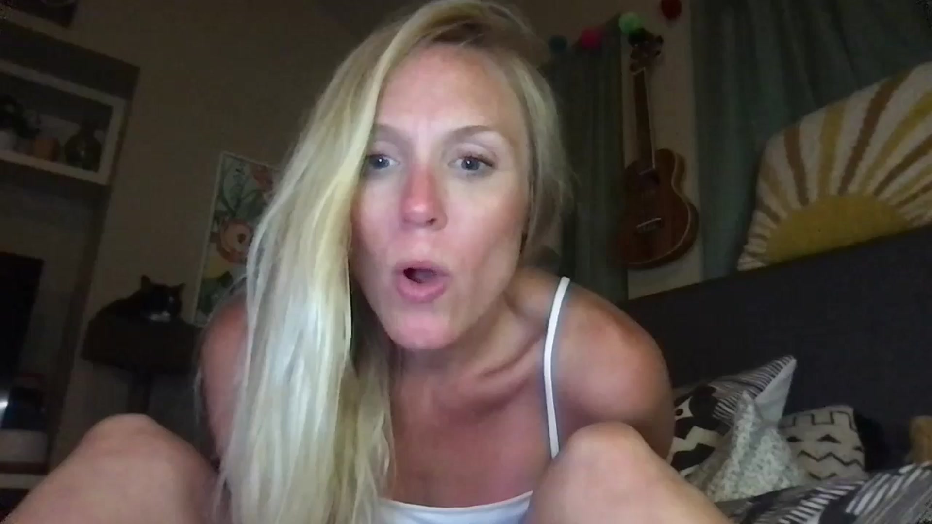 Gallery image thumbnail from JaydinWilson's myfreecams stream on, 06/24/2024, 05:42 image 5 of 20