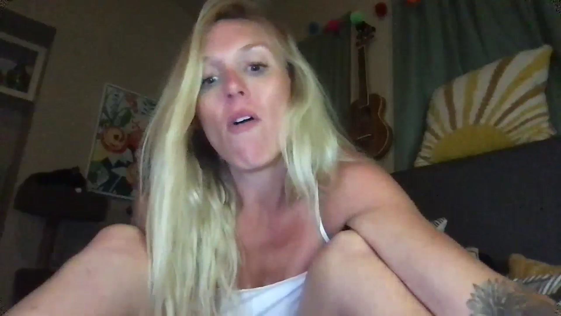 Gallery image thumbnail from JaydinWilson's myfreecams stream on, 06/24/2024, 05:42 image 2 of 20