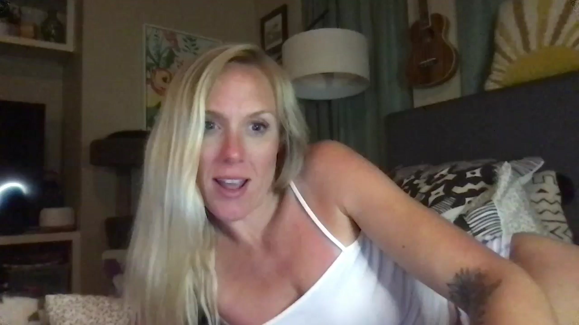 Gallery image thumbnail from JaydinWilson's myfreecams stream on, 06/24/2024, 09:38 image 6 of 20