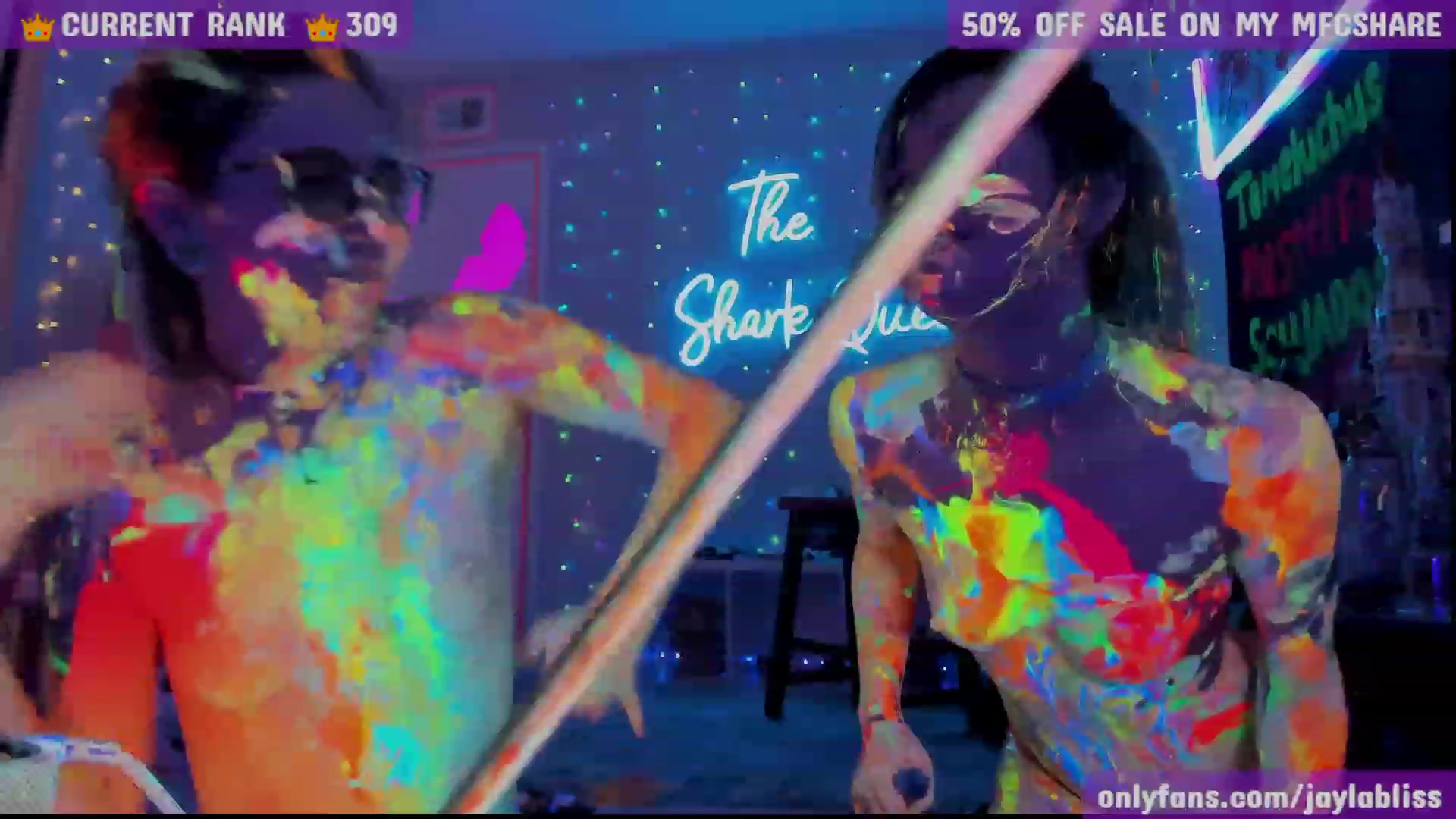 Gallery image thumbnail from JaylaBliss's myfreecams stream on, 11/19/2022, 08:41 image 15 of 20