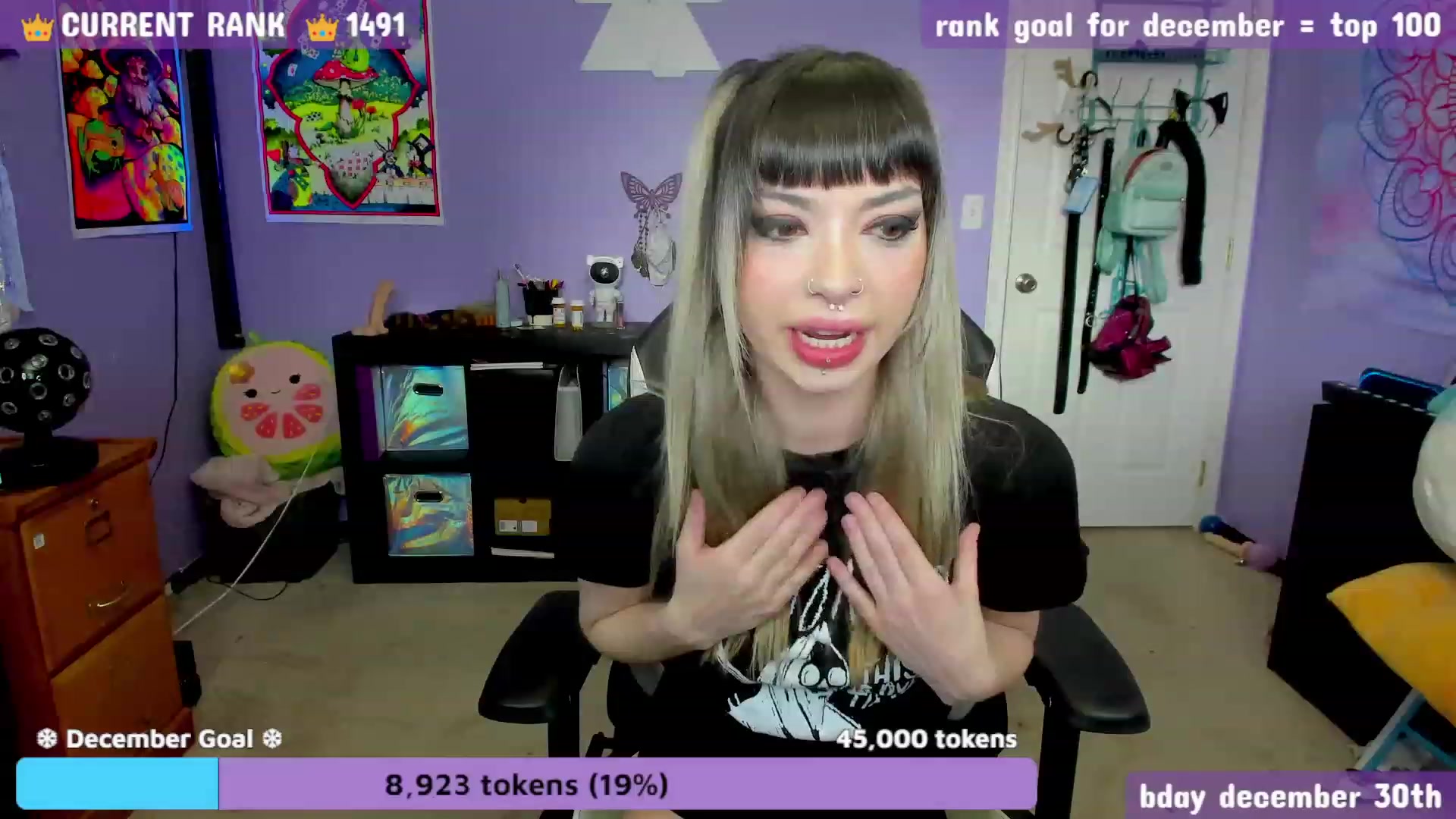 Gallery image thumbnail from JaylaBliss's myfreecams stream on, 12/08/2022, 19:54 image 10 of 20