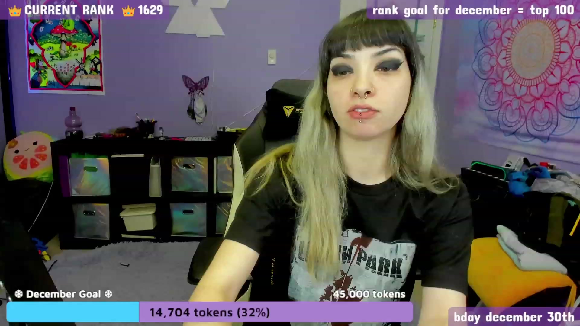 Gallery image thumbnail from JaylaBliss's myfreecams stream on, 12/19/2022, 12:07 image 12 of 20