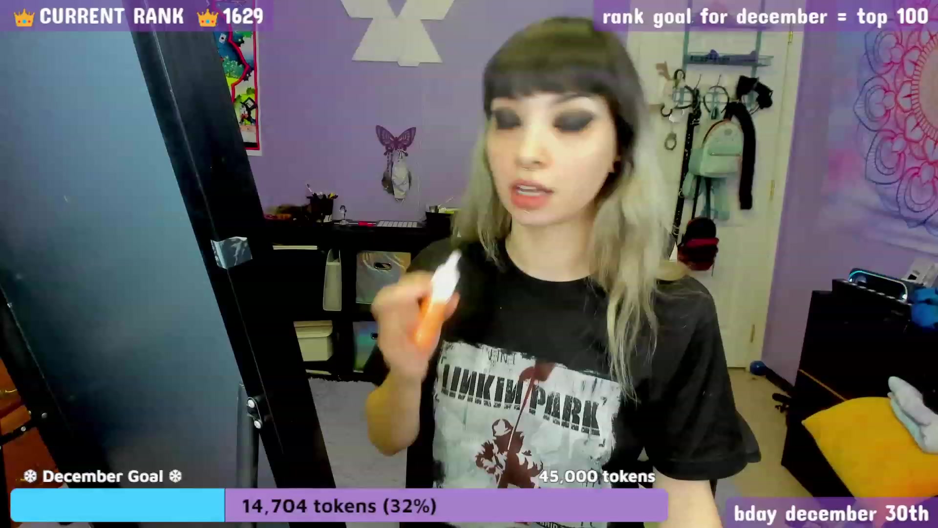 Gallery image thumbnail from JaylaBliss's myfreecams stream on, 12/19/2022, 12:07 image 10 of 20