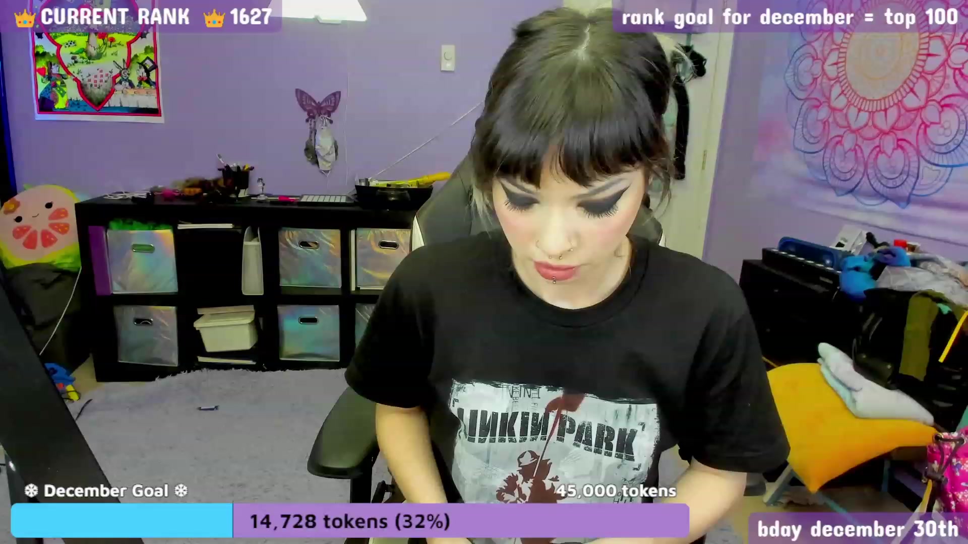 Gallery image thumbnail from JaylaBliss's myfreecams stream on, 12/19/2022, 13:13 image 4 of 20