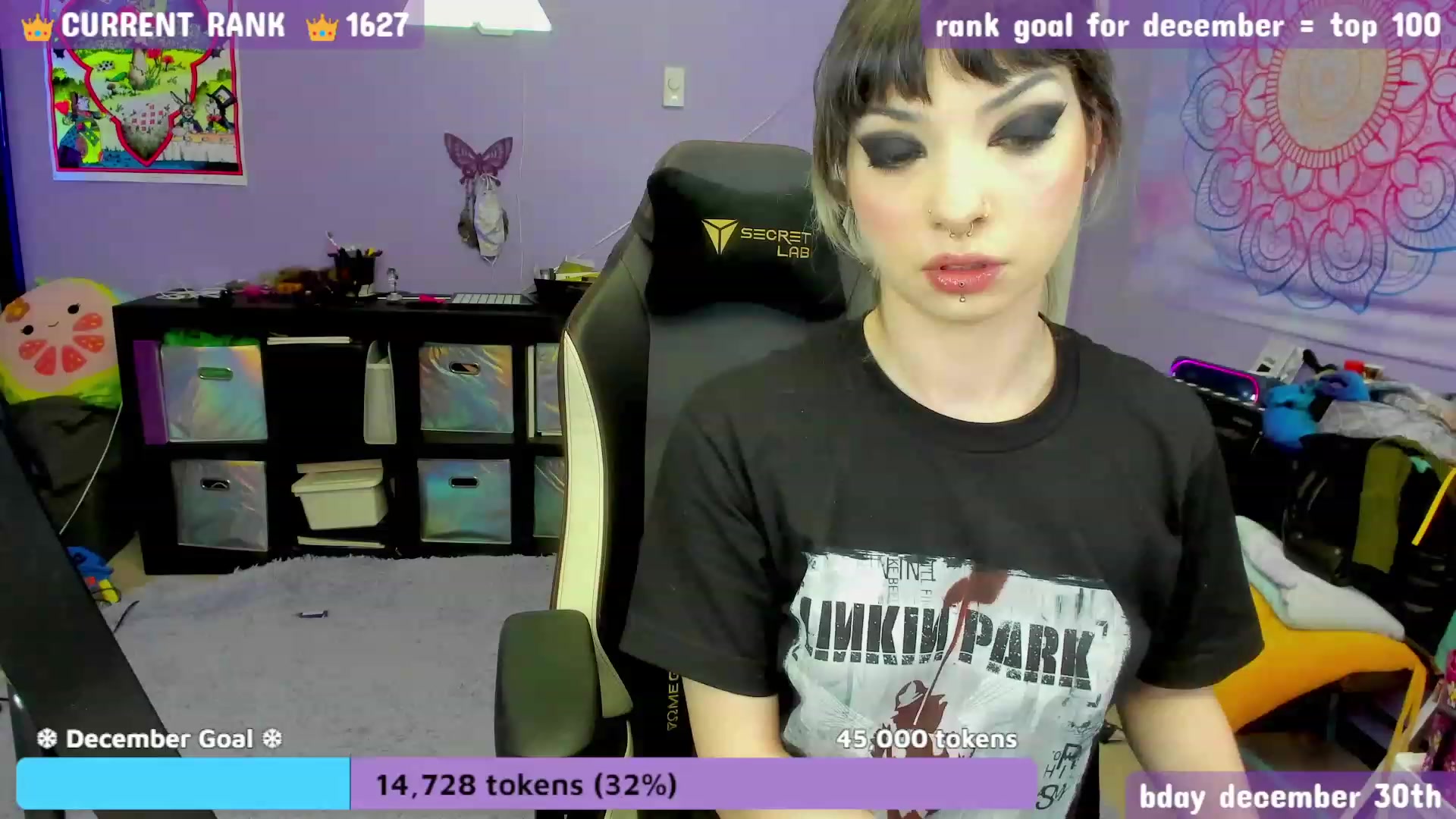 Gallery image thumbnail from JaylaBliss's myfreecams stream on, 12/19/2022, 13:13 image 5 of 20