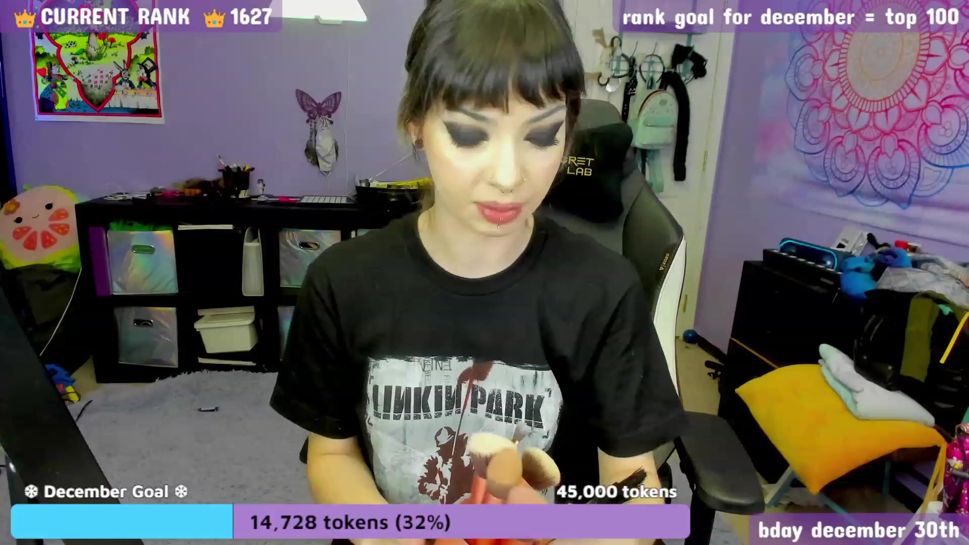 Gallery image thumbnail from JaylaBliss's myfreecams stream on, 12/19/2022, 13:13 image 1 of 20