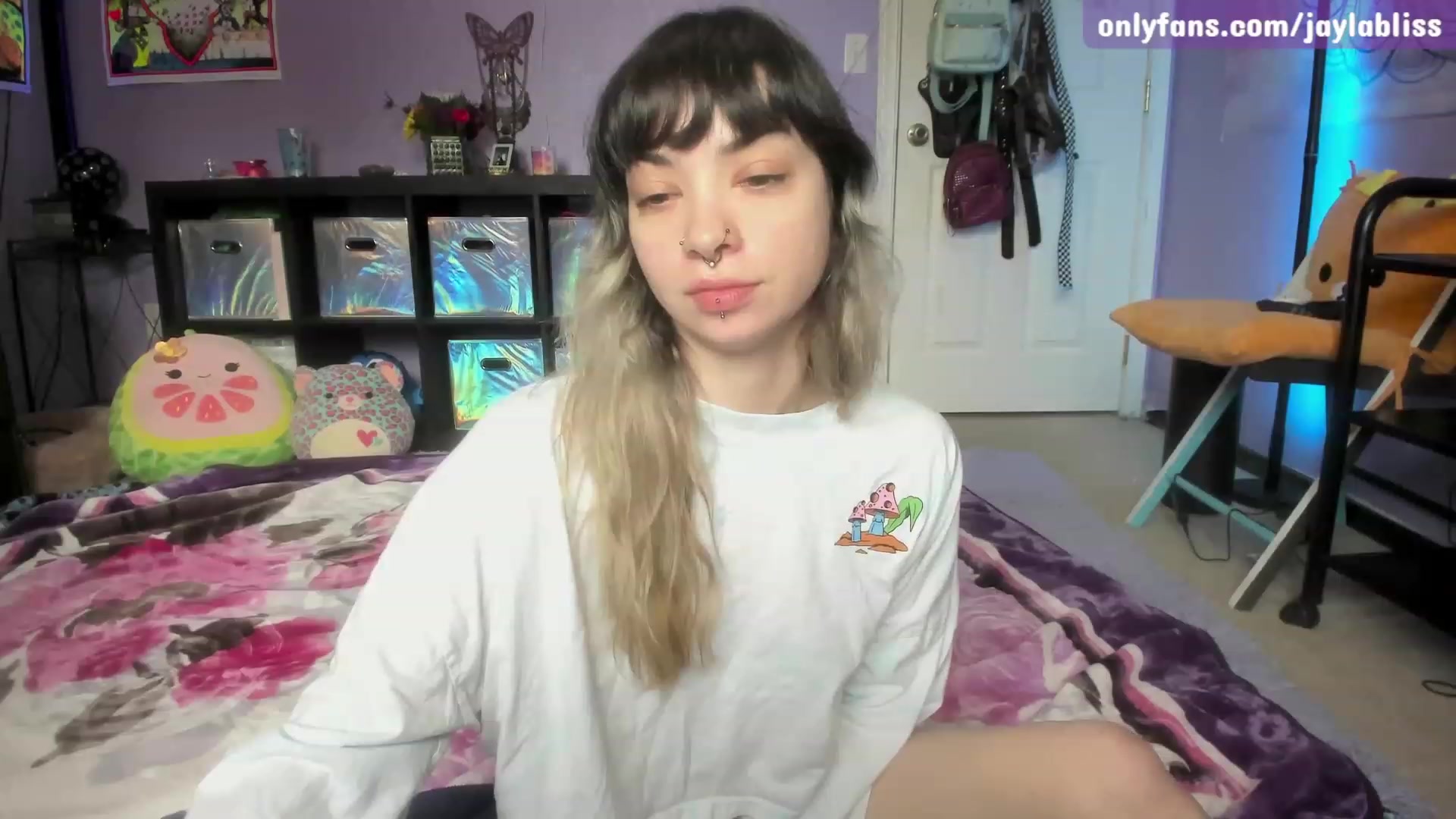 Gallery image thumbnail from JaylaBliss's myfreecams stream on, 01/26/2023, 18:40 image 16 of 20