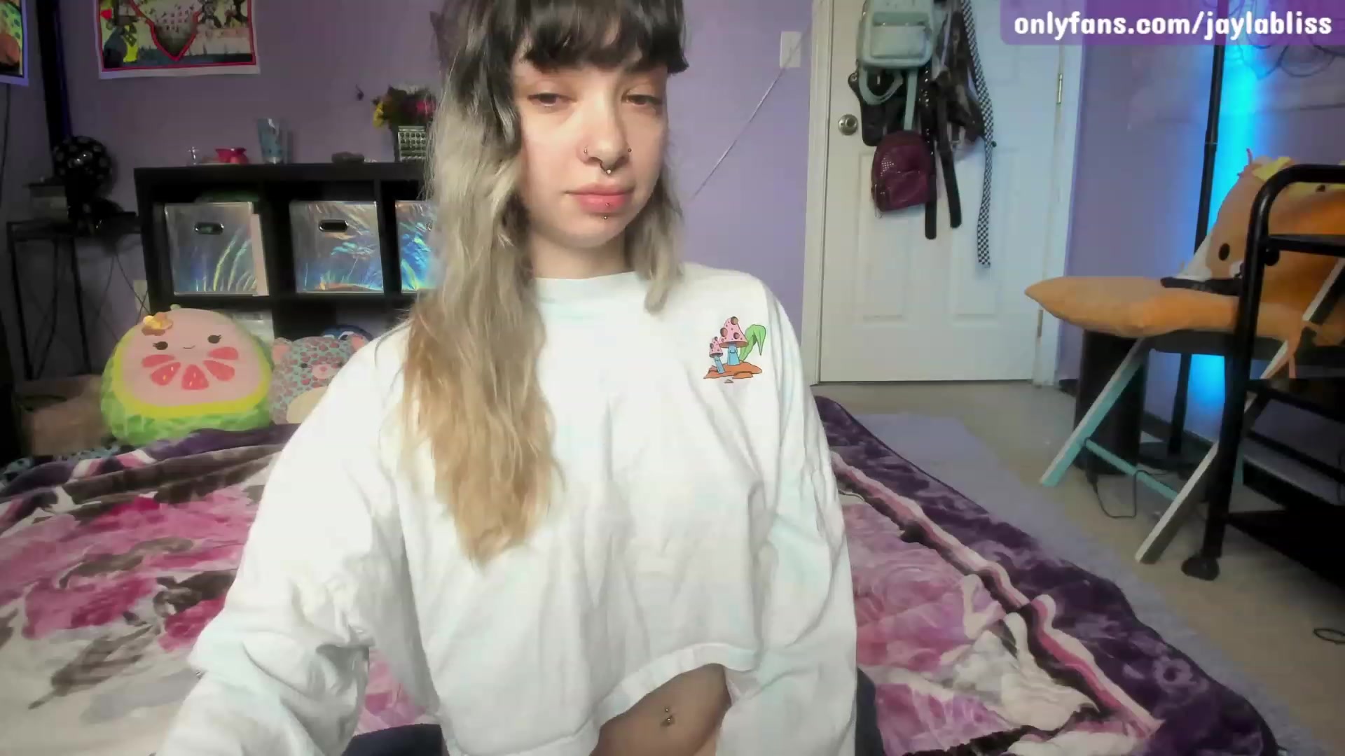 Gallery image thumbnail from JaylaBliss's myfreecams stream on, 01/26/2023, 18:40 image 14 of 20