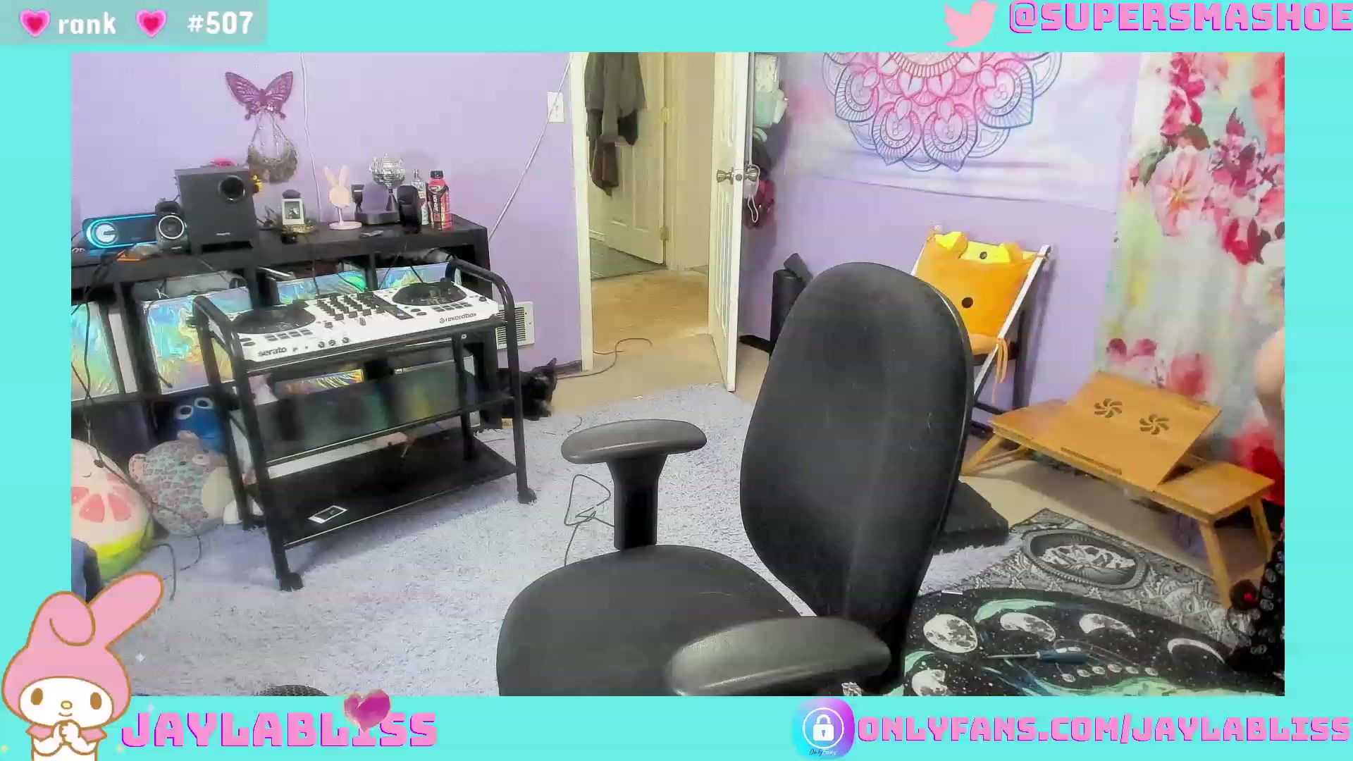 Gallery image thumbnail from JaylaBliss's myfreecams stream on, 02/03/2023, 10:43 image 14 of 20
