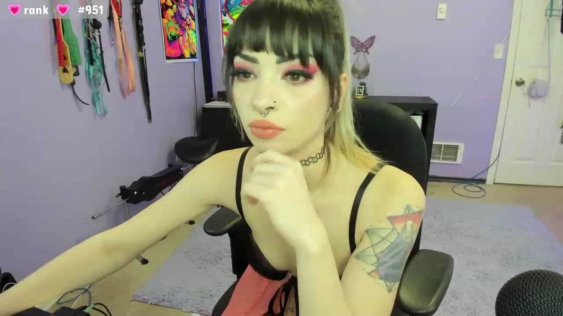 Gallery image thumbnail from JaylaBliss's myfreecams stream on, 02/15/2023, 10:38 image 18 of 20