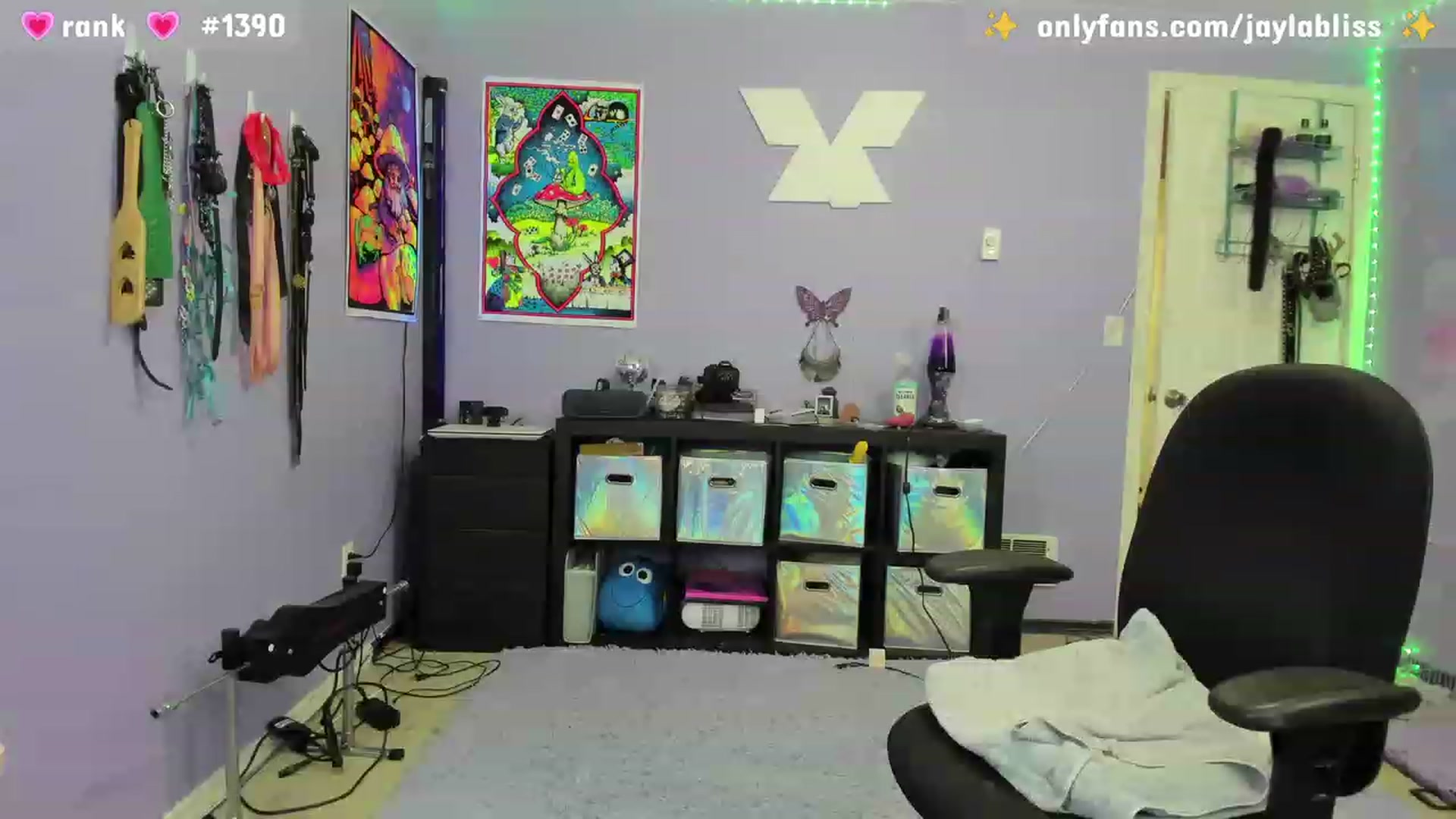 Gallery image thumbnail from JaylaBliss's myfreecams stream on, 02/27/2023, 10:46 image 19 of 20