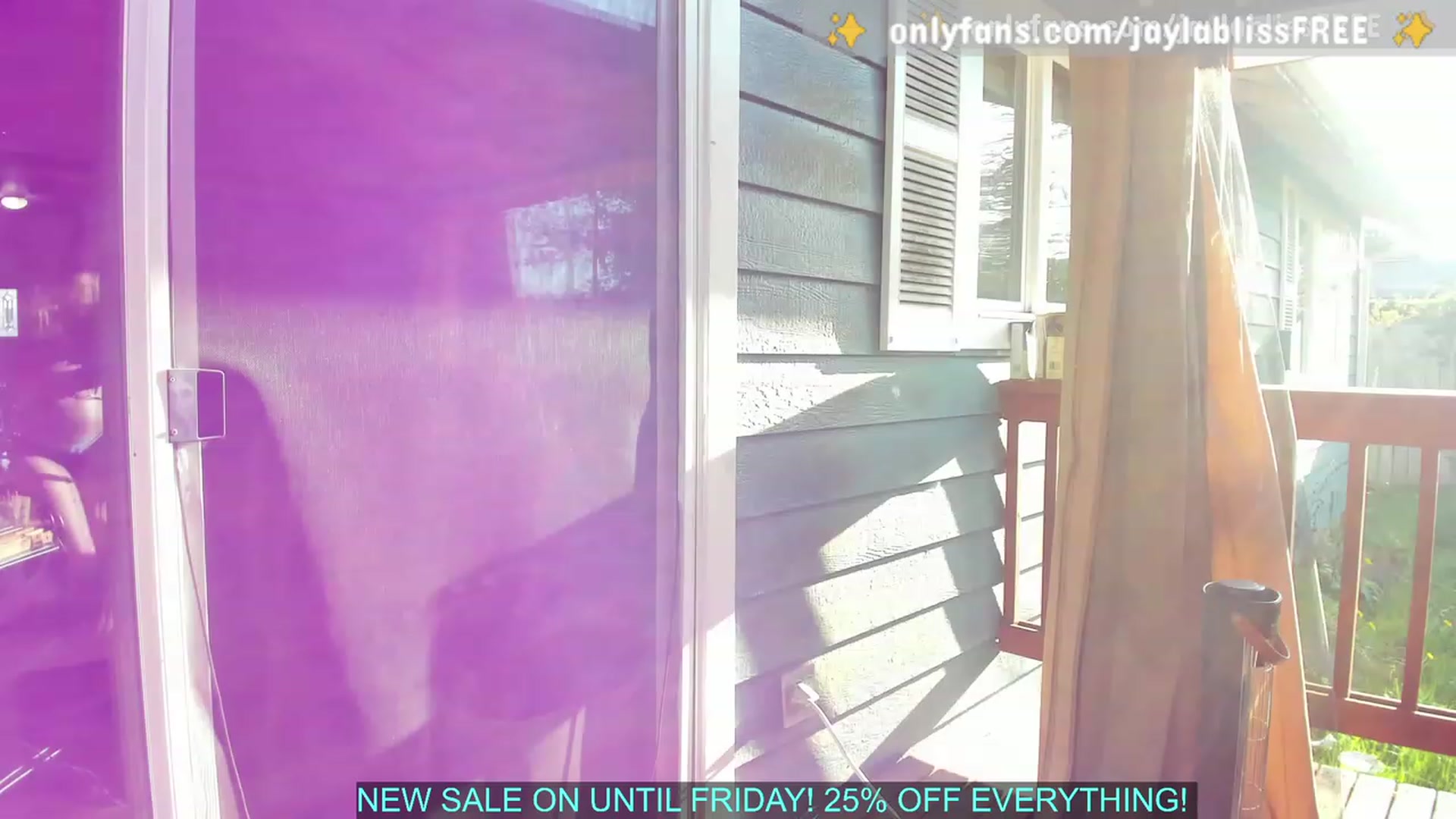 Gallery image thumbnail from JaylaBliss's myfreecams stream on, 04/28/2023, 02:23 image 15 of 20