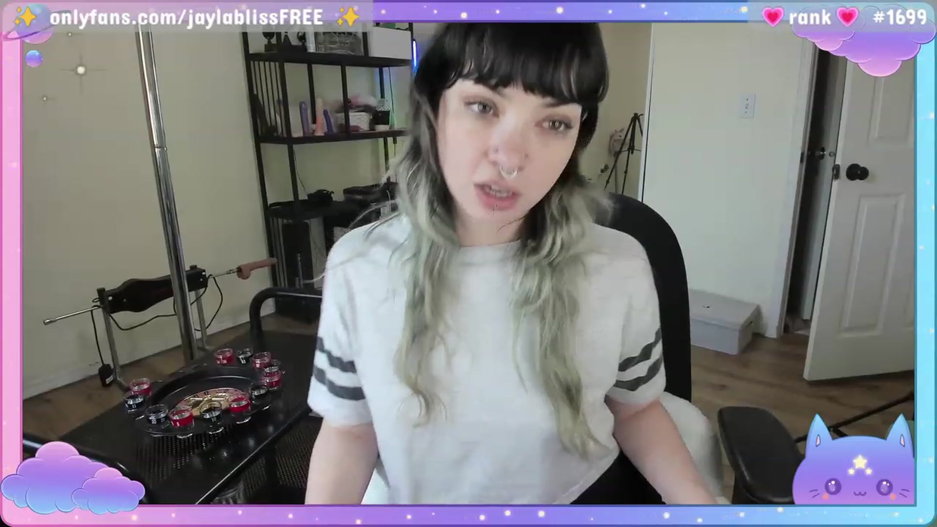 Gallery image thumbnail from JaylaBliss's myfreecams stream on, 06/25/2023, 01:57 image 19 of 20