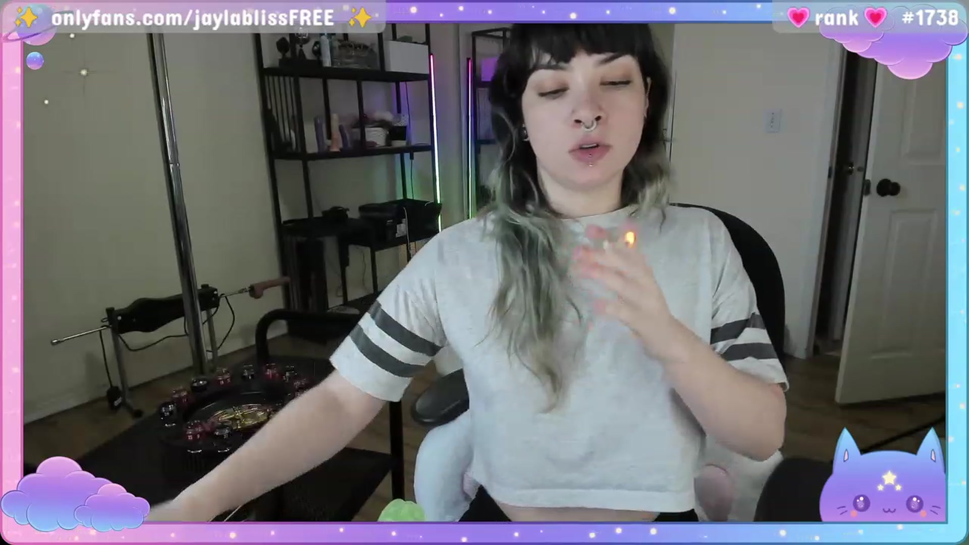 Gallery image thumbnail from JaylaBliss's myfreecams stream on, 06/25/2023, 01:57 image 16 of 20