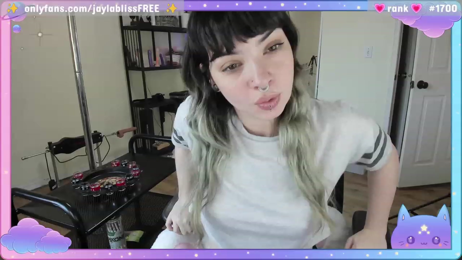 Gallery image thumbnail from JaylaBliss's myfreecams stream on, 06/25/2023, 02:46 image 6 of 20