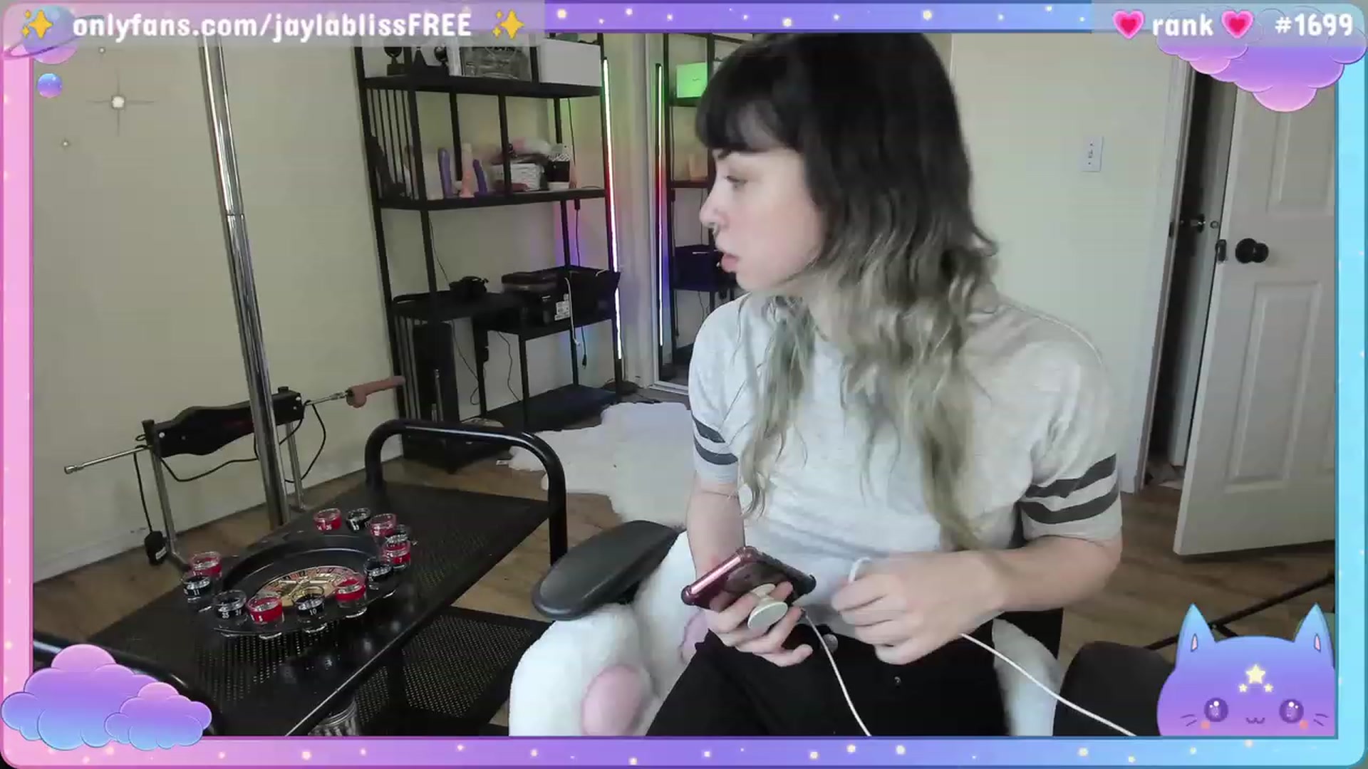 Gallery image thumbnail from JaylaBliss's myfreecams stream on, 06/25/2023, 02:46 image 3 of 20