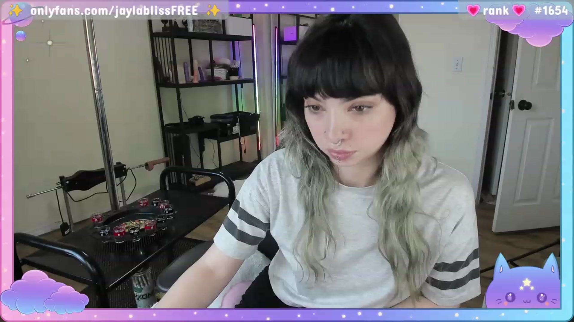 Gallery image thumbnail from JaylaBliss's myfreecams stream on, 06/25/2023, 02:46 image 12 of 20