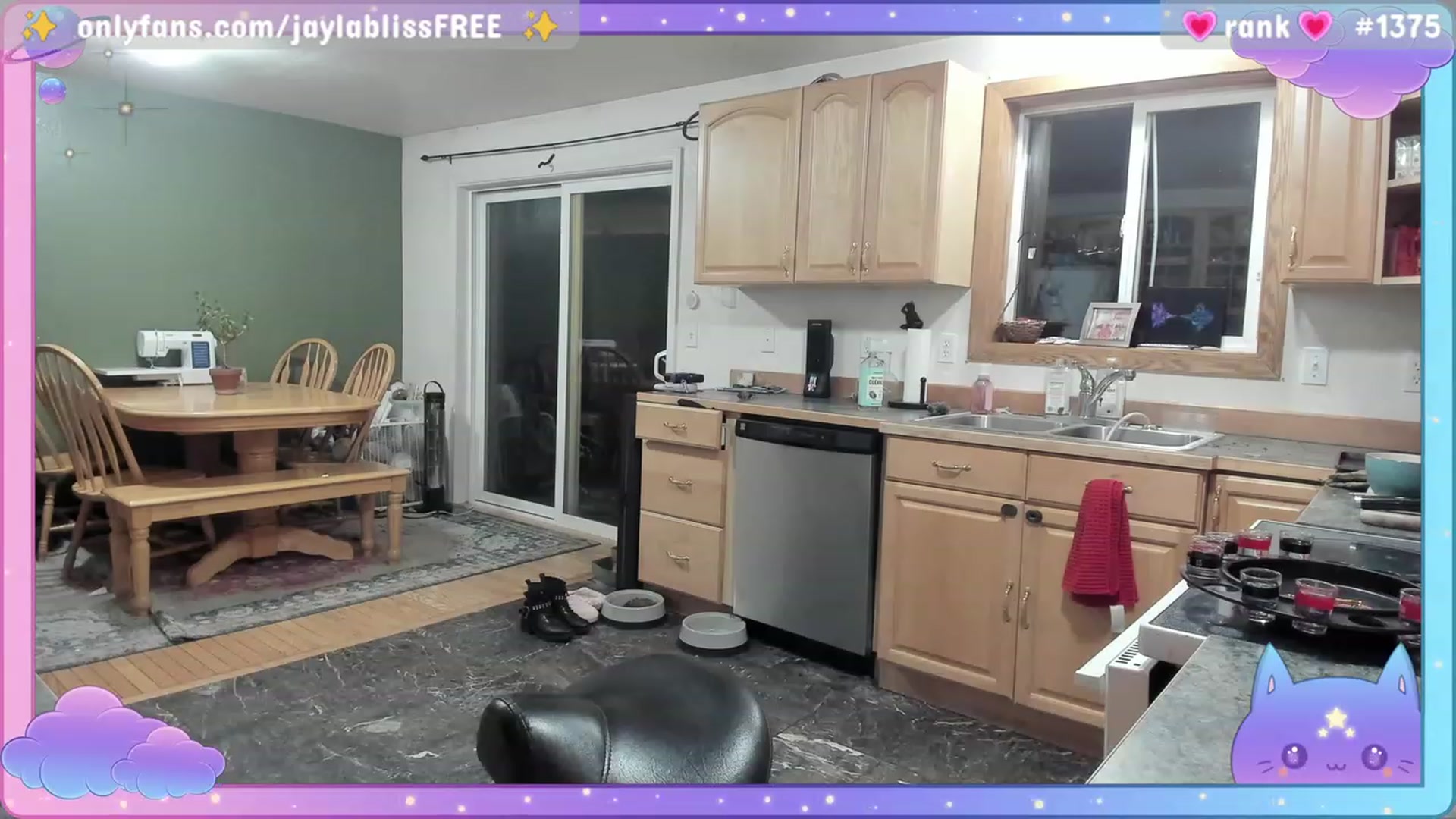Gallery image thumbnail from JaylaBliss's myfreecams stream on, 06/25/2023, 08:57 image 12 of 20