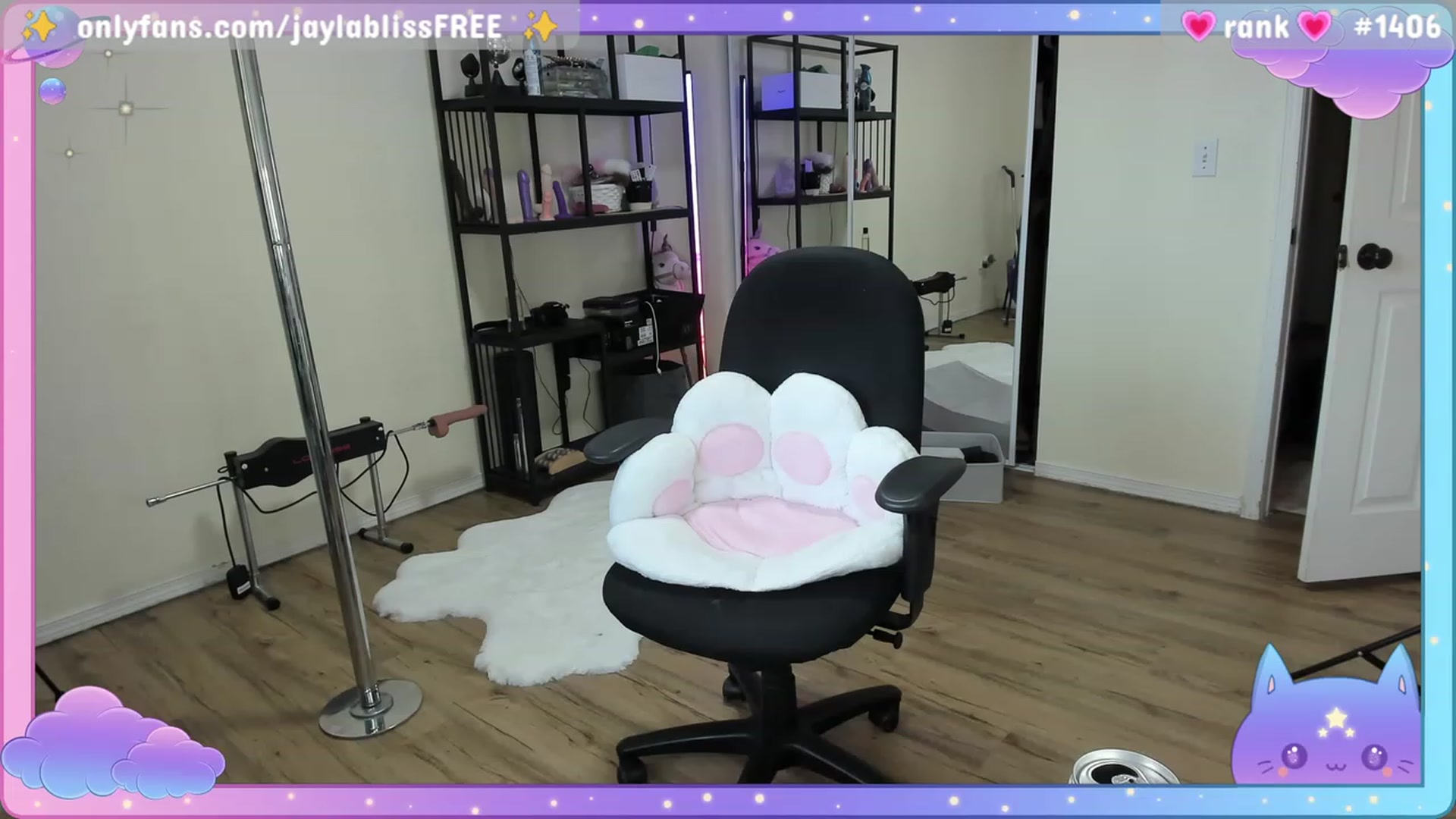 Gallery image thumbnail from JaylaBliss's myfreecams stream on, 06/27/2023, 03:49 image 5 of 20