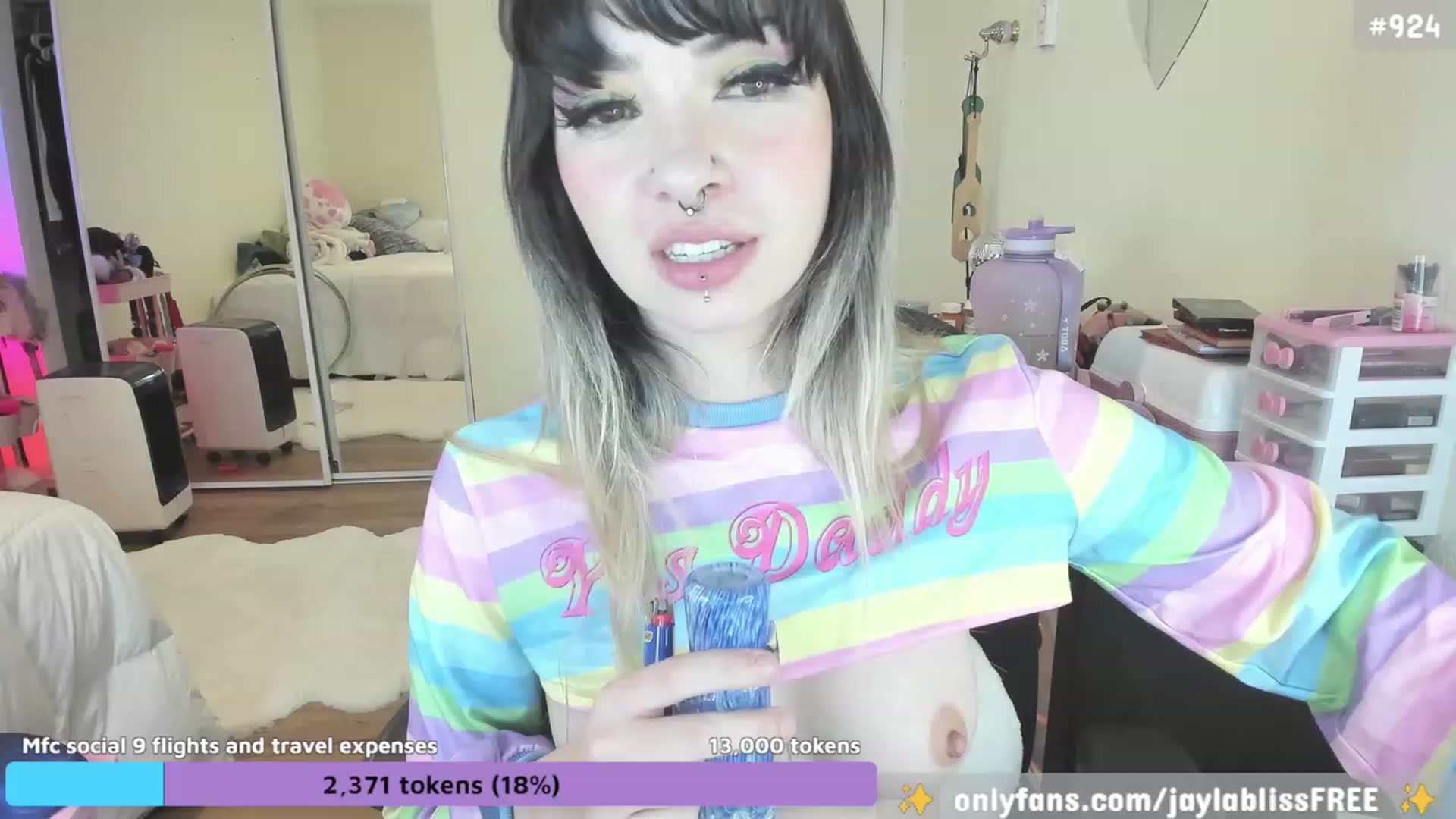Gallery image thumbnail from JaylaBliss's myfreecams stream on, 08/17/2023, 14:13 image 17 of 20