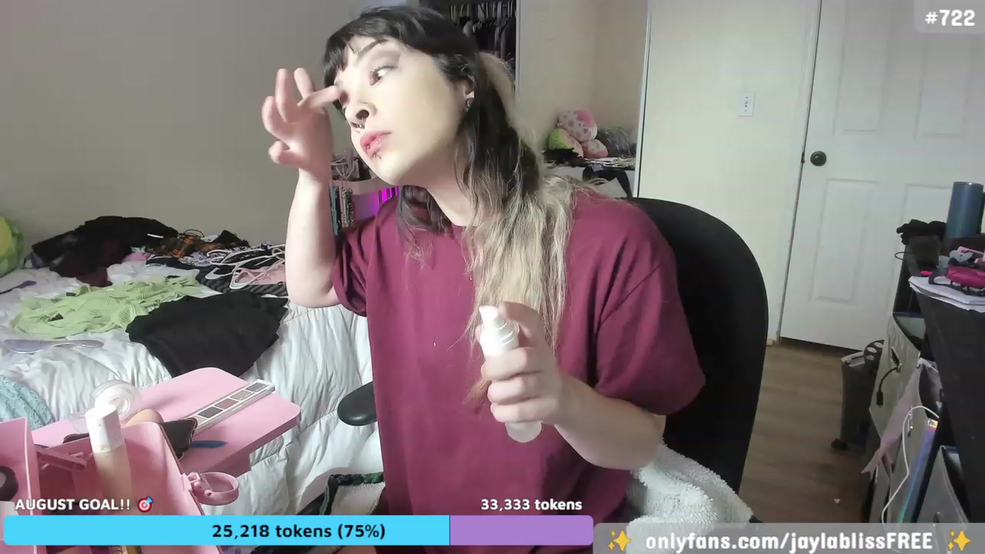 Gallery image thumbnail from JaylaBliss's myfreecams stream on, 08/22/2023, 18:46 image 6 of 20