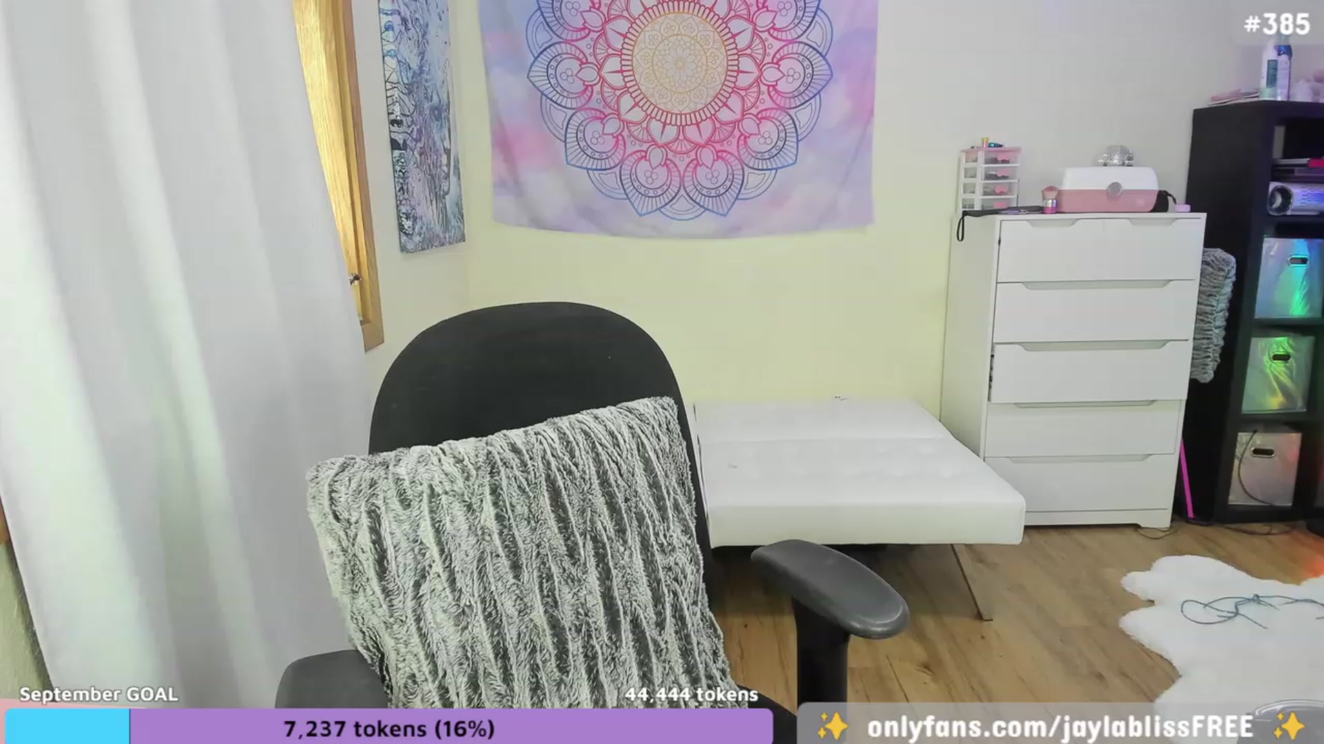 Gallery image thumbnail from JaylaBliss's myfreecams stream on, 09/18/2023, 15:09 image 8 of 20
