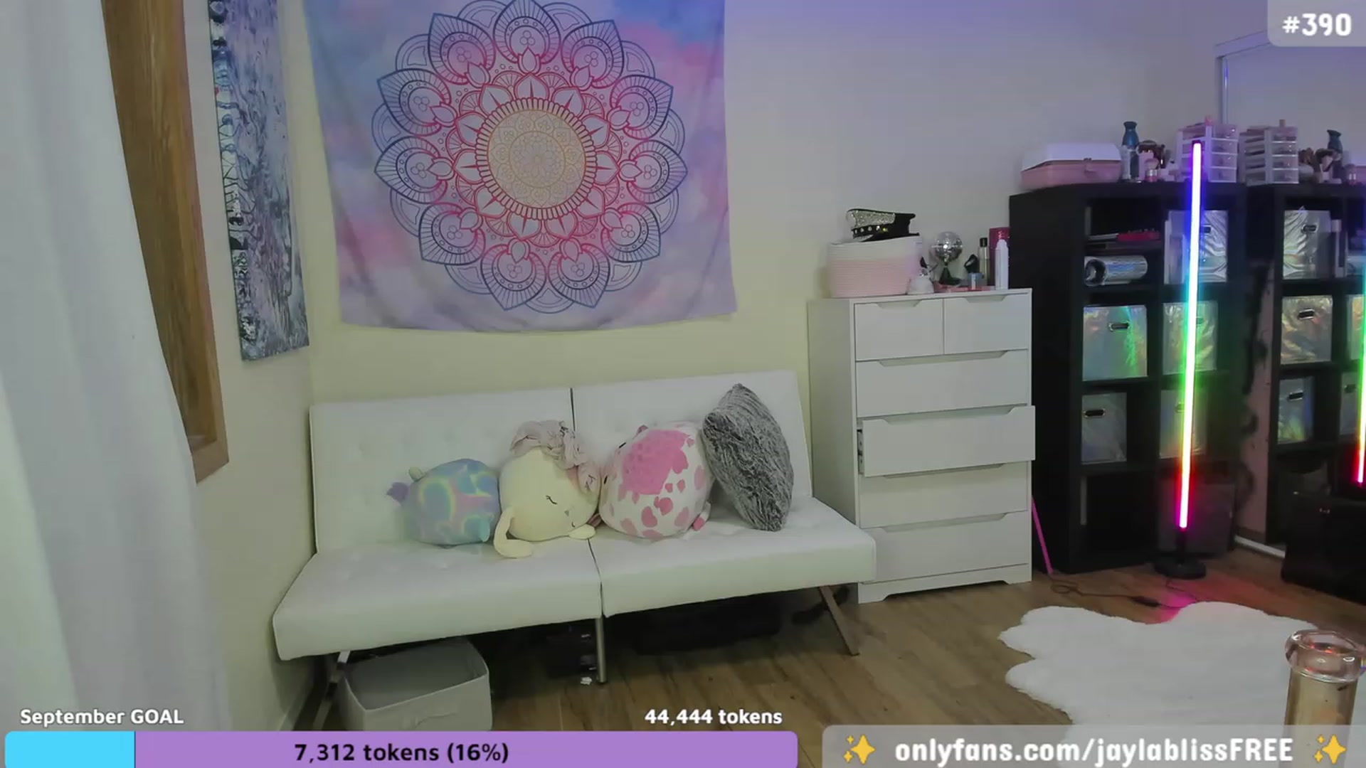 Gallery image thumbnail from JaylaBliss's myfreecams stream on, 09/19/2023, 09:00 image 8 of 20