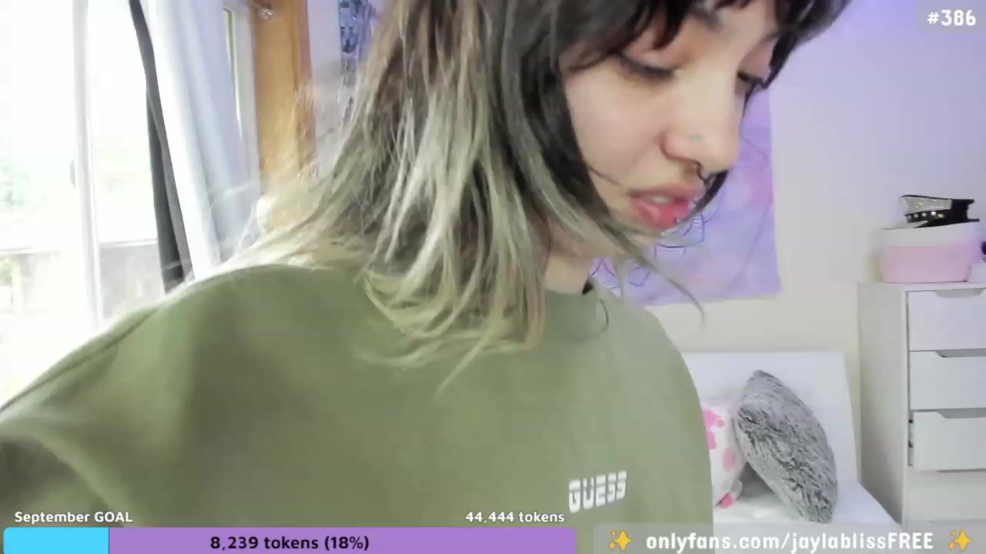 Gallery image thumbnail from JaylaBliss's myfreecams stream on, 09/19/2023, 15:11 image 17 of 20