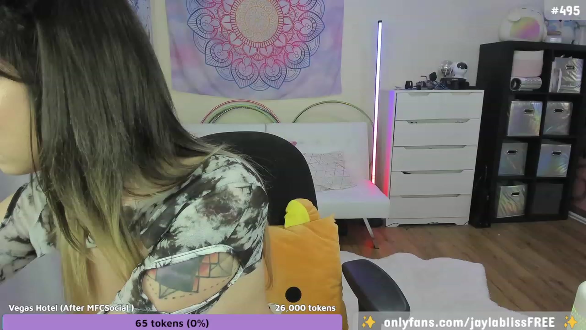 Gallery image thumbnail from JaylaBliss's myfreecams stream on, 09/23/2023, 10:41 image 11 of 20