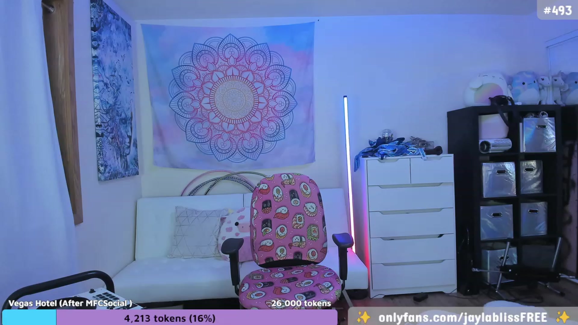 Gallery image thumbnail from JaylaBliss's myfreecams stream on, 09/26/2023, 12:03 image 17 of 20
