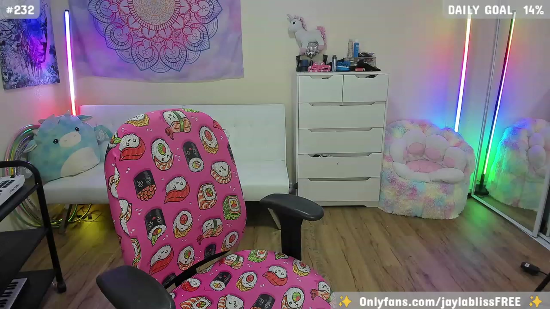 Gallery image thumbnail from JaylaBliss's myfreecams stream on, 11/01/2023, 09:37 image 14 of 20