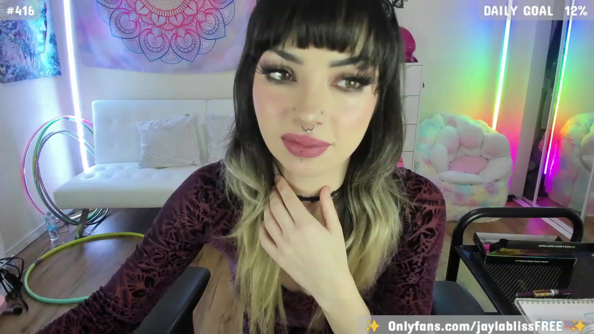 Gallery image thumbnail from JaylaBliss's myfreecams stream on, 11/05/2023, 08:43 image 16 of 20