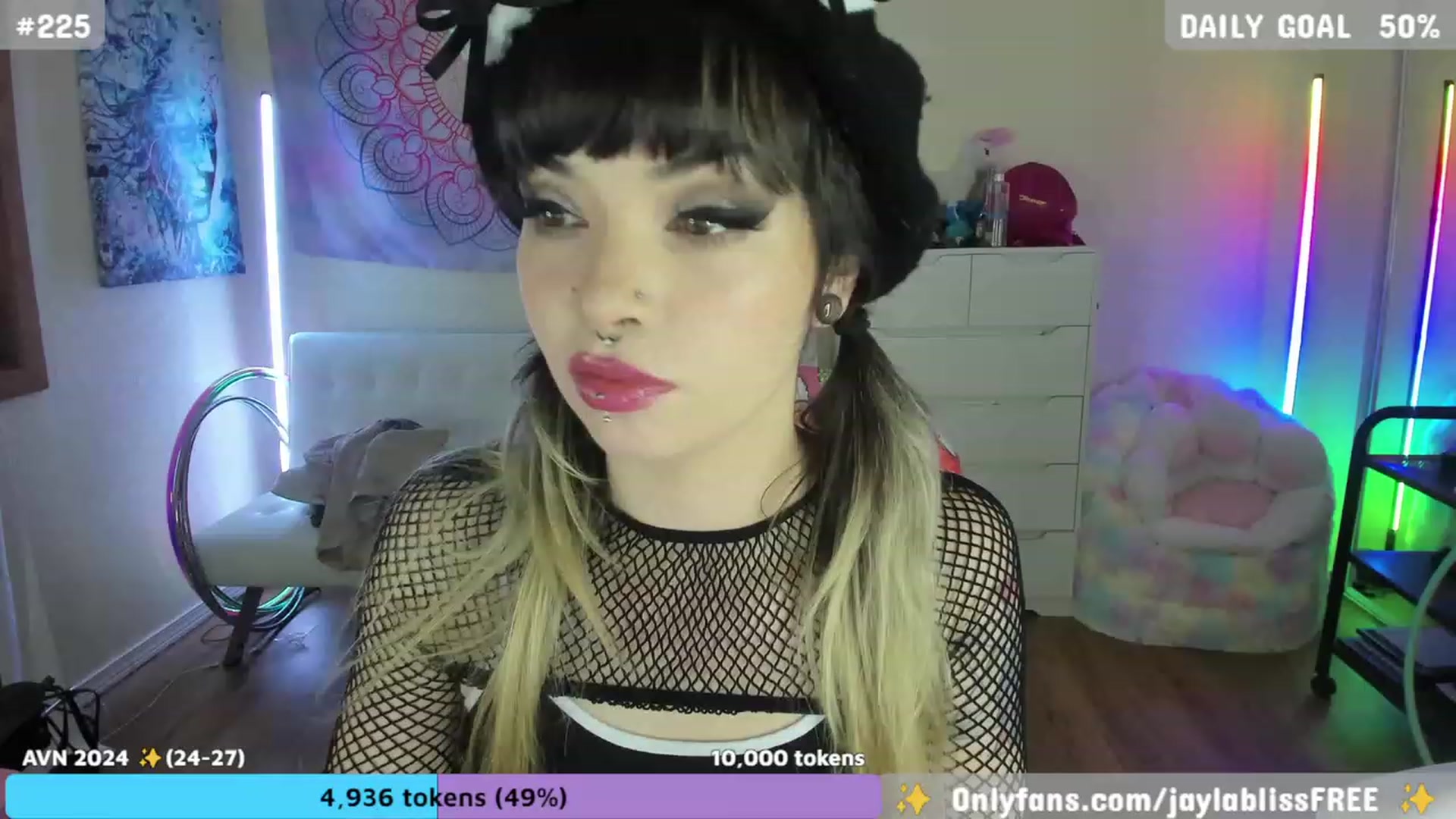 Gallery image thumbnail from JaylaBliss's myfreecams stream on, 11/07/2023, 08:48 image 16 of 20