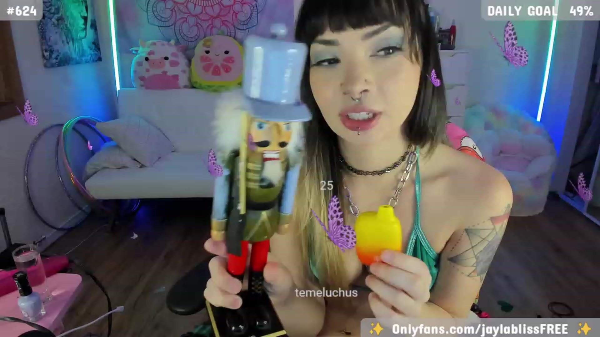 Gallery image thumbnail from JaylaBliss's myfreecams stream on, 11/21/2023, 12:11 image 10 of 20